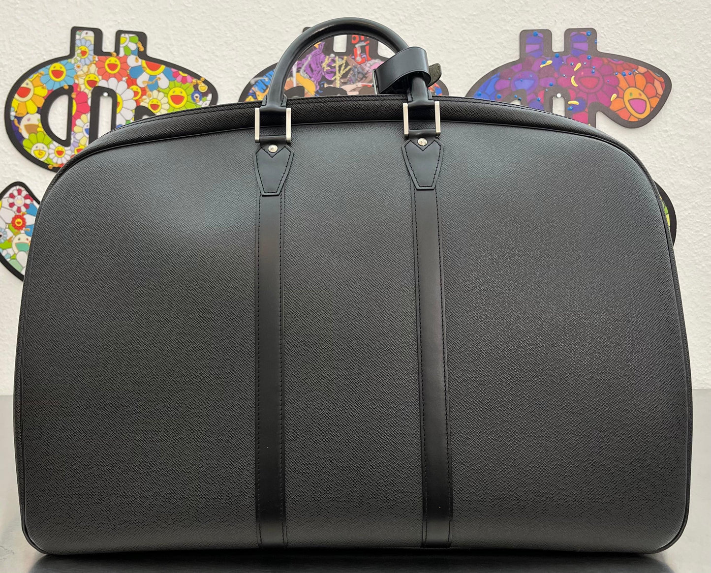 Louis Vuitton Helanga Taiga