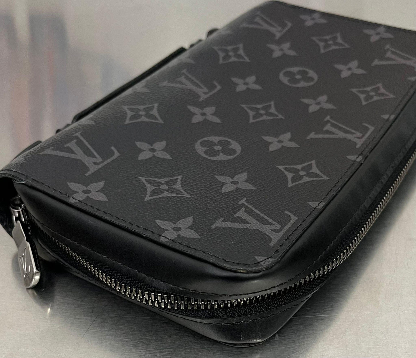 Louis Vuitton Zippy XL Monogram Eclipse