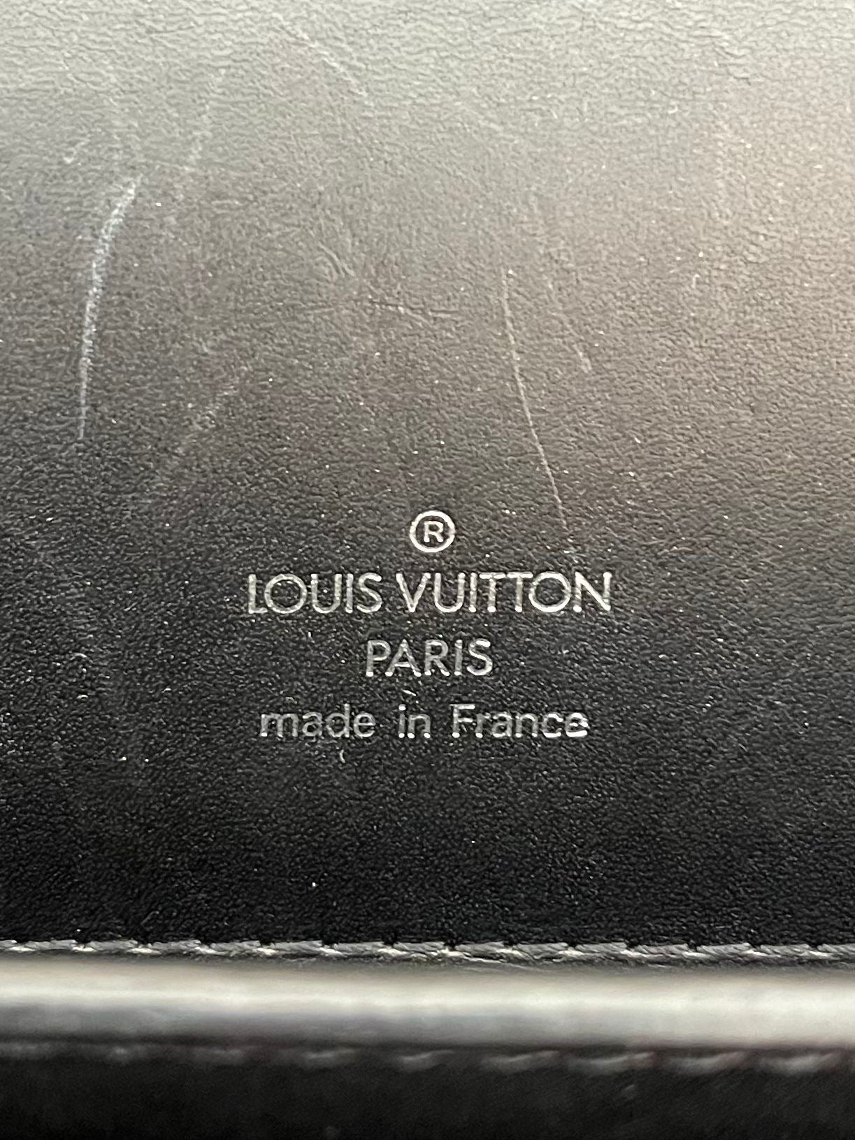 Louis Vuitton Larry Epi Leder