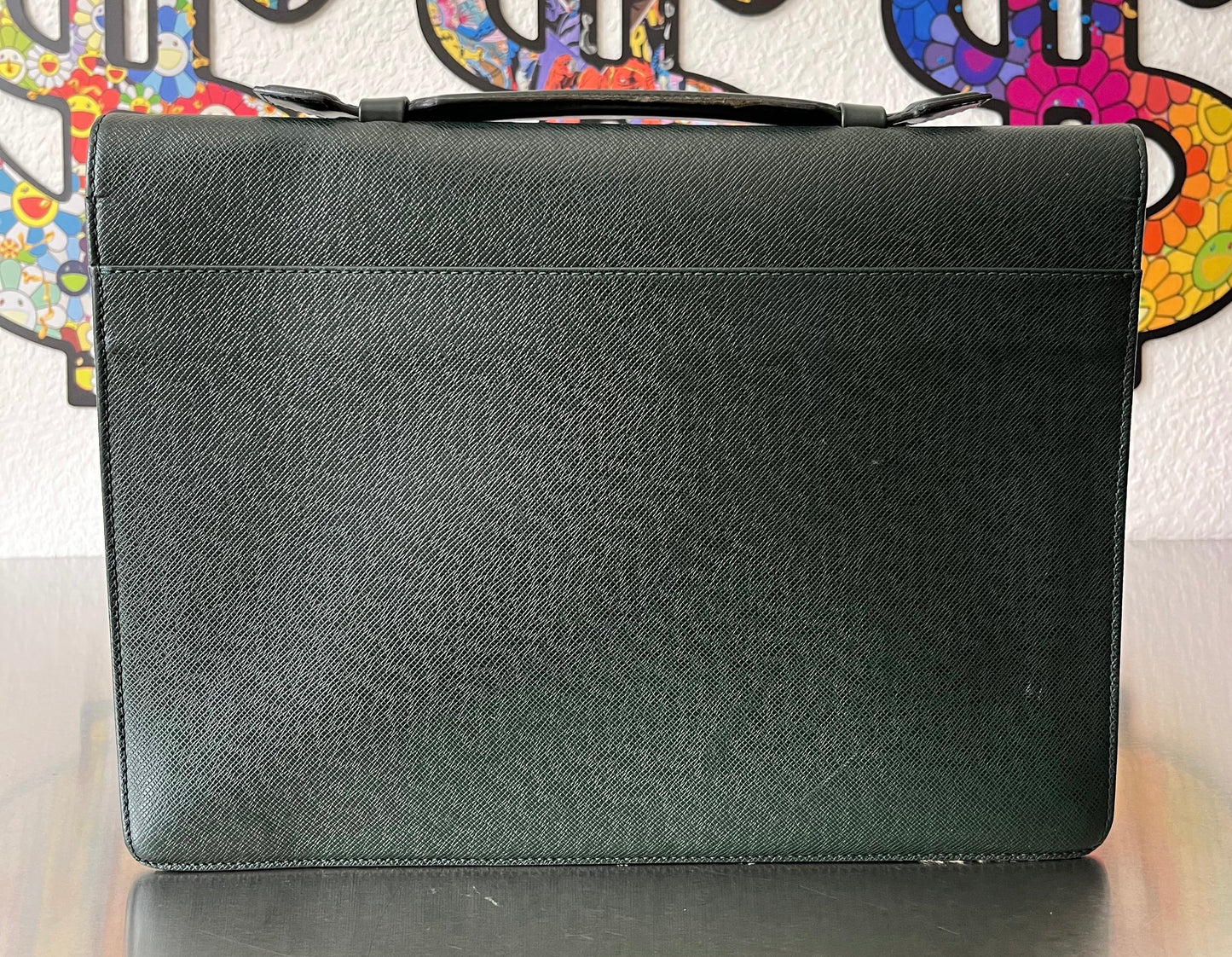 Louis Vuitton Serviette Kourad