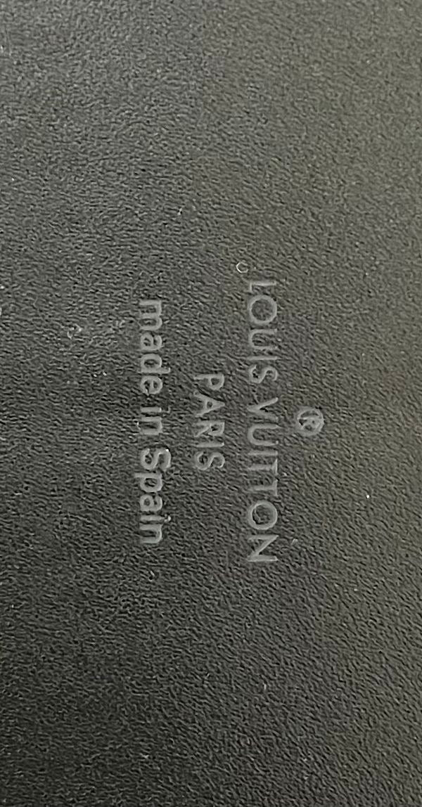 Louis Vuitton Zippy Organizer Utha