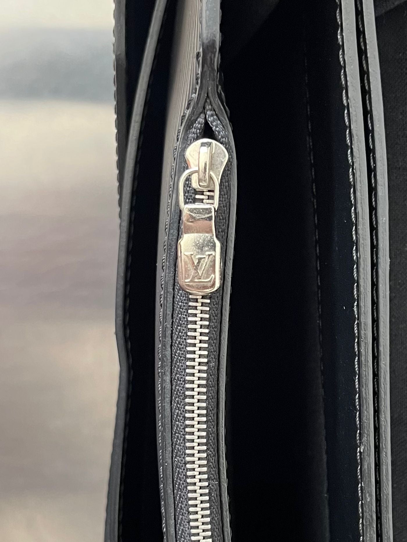 Louis Vuitton Robusto 2 Epi