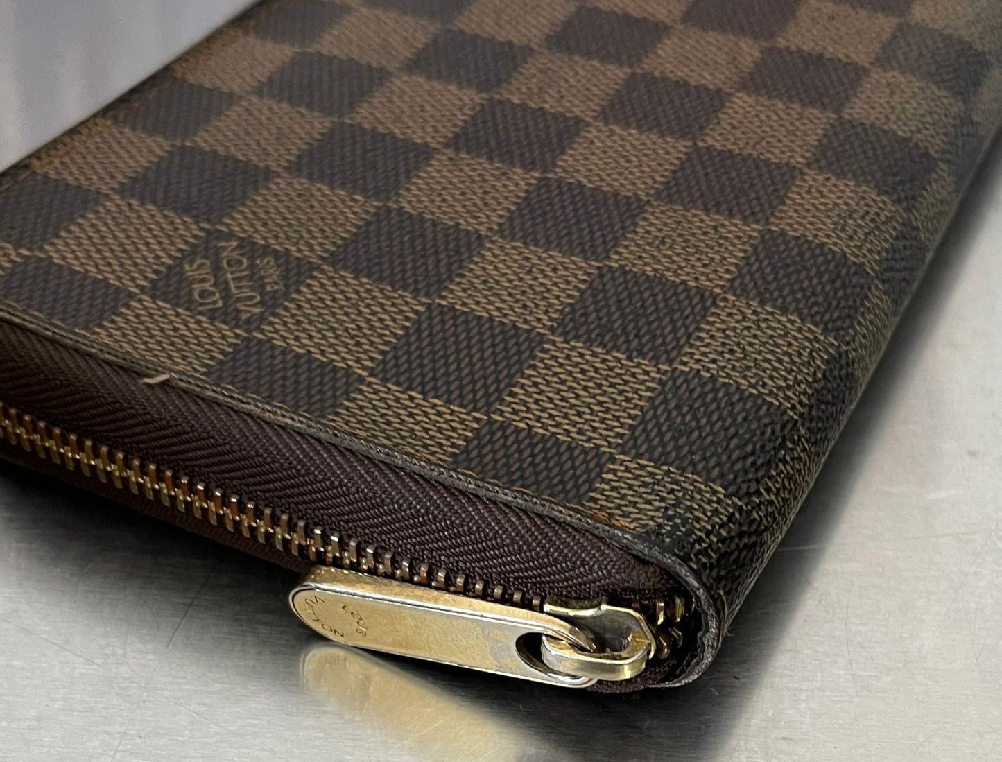 Louis Vuitton Zippy Organizer Damier