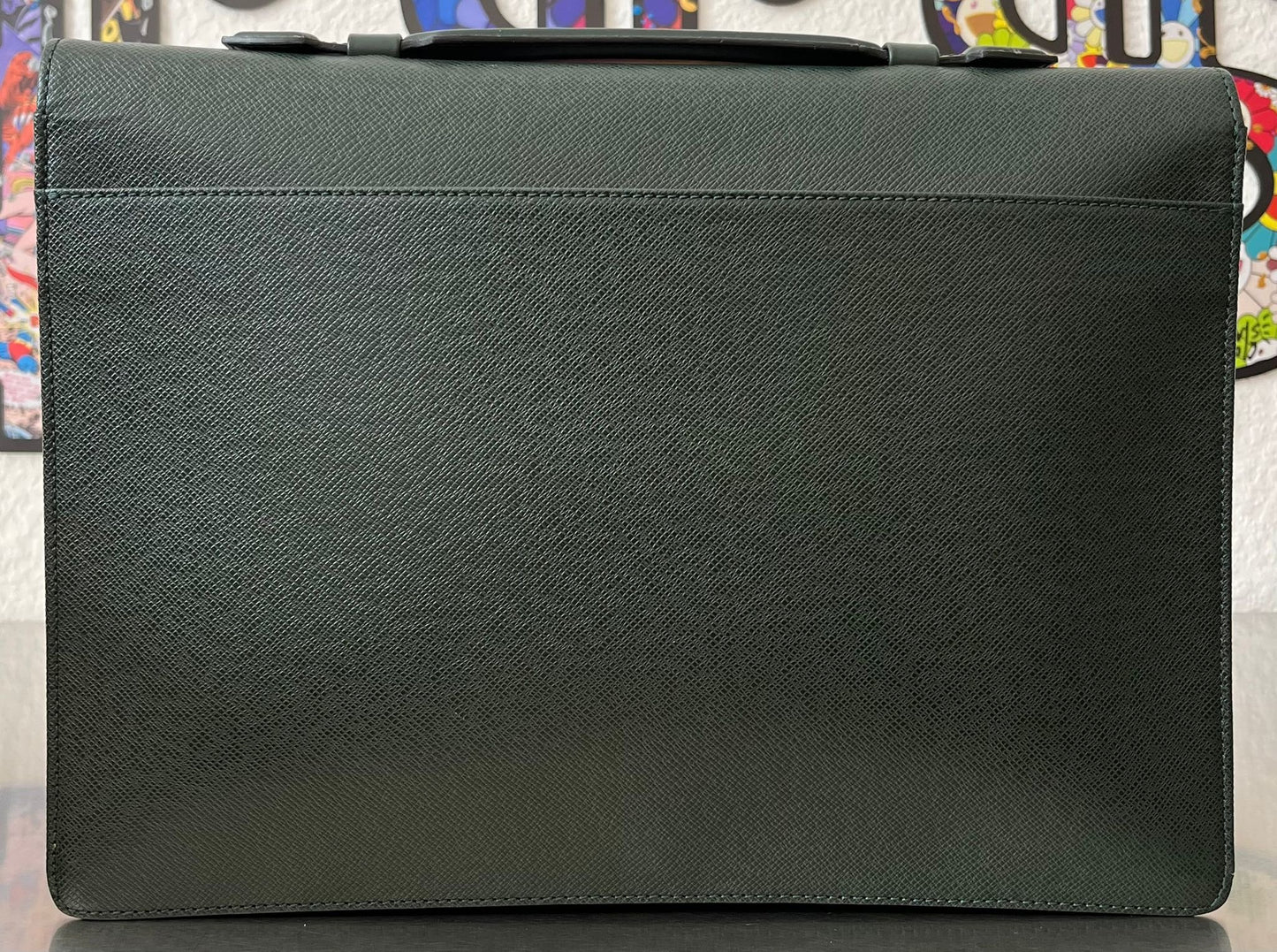Louis Vuitton Serviette Kourad (Dunkelgrün)