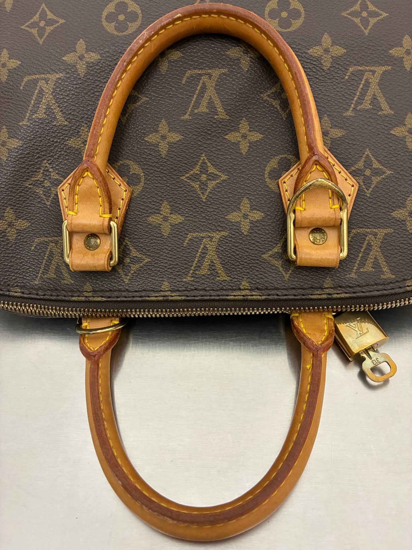 Louis Vuitton Alma PM