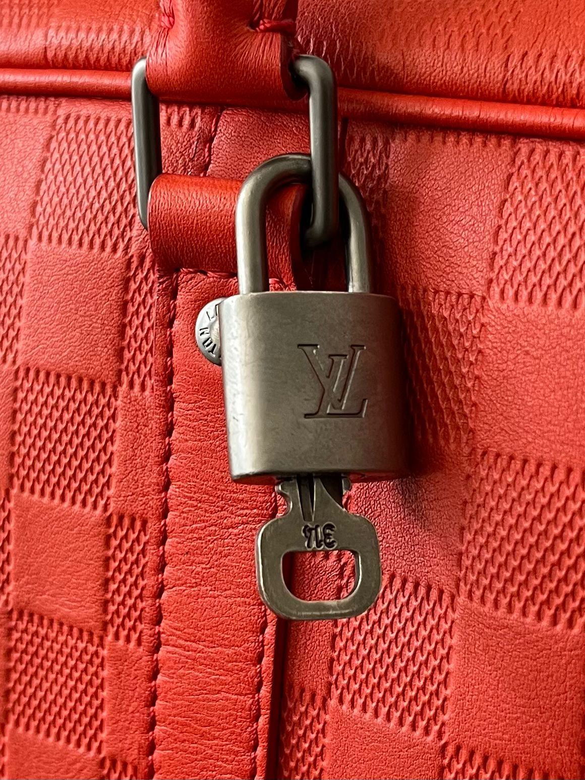 Louis Vuitton Infini Damier Porte Documents Voyage