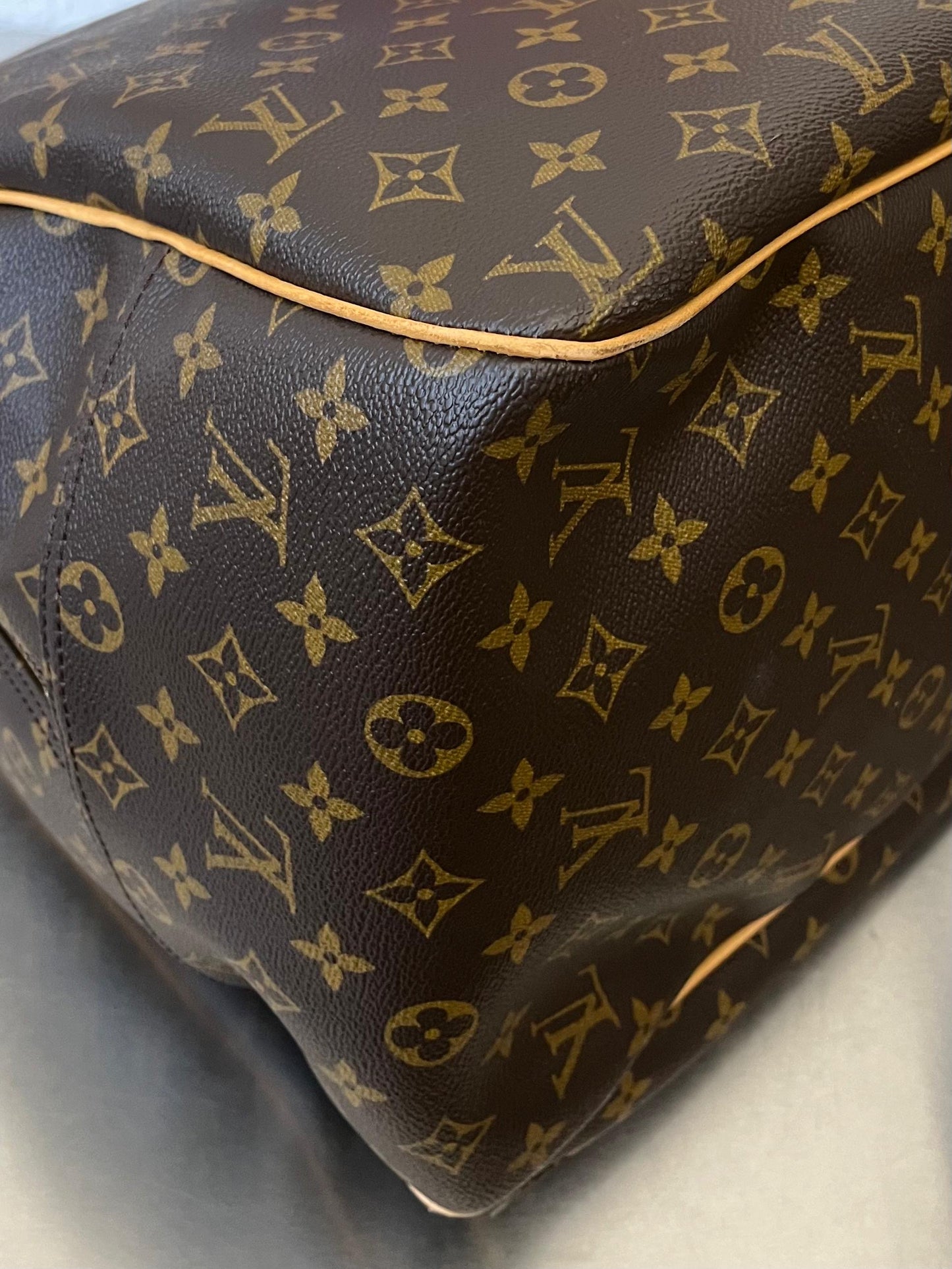 Louis Vuitton Evasion
