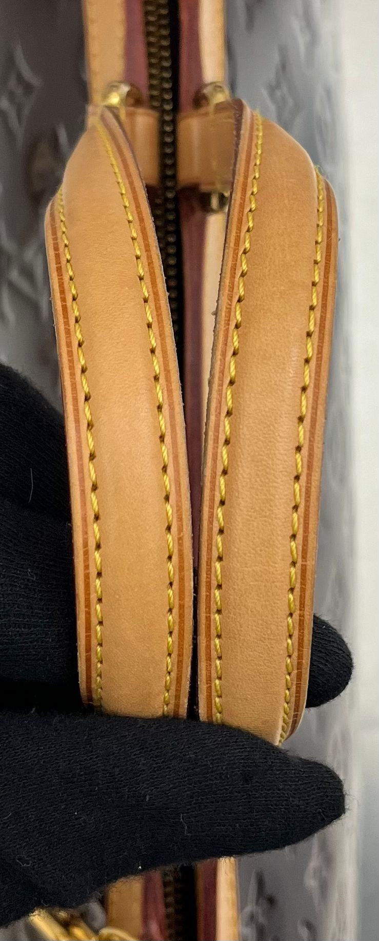 Louis Vuitton Brea MM Vernis