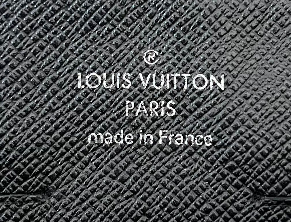 Louis Vuitton Neo Pavel Taiga