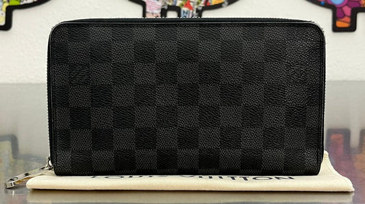 Louis Vuitton Zippy Organizer Damier