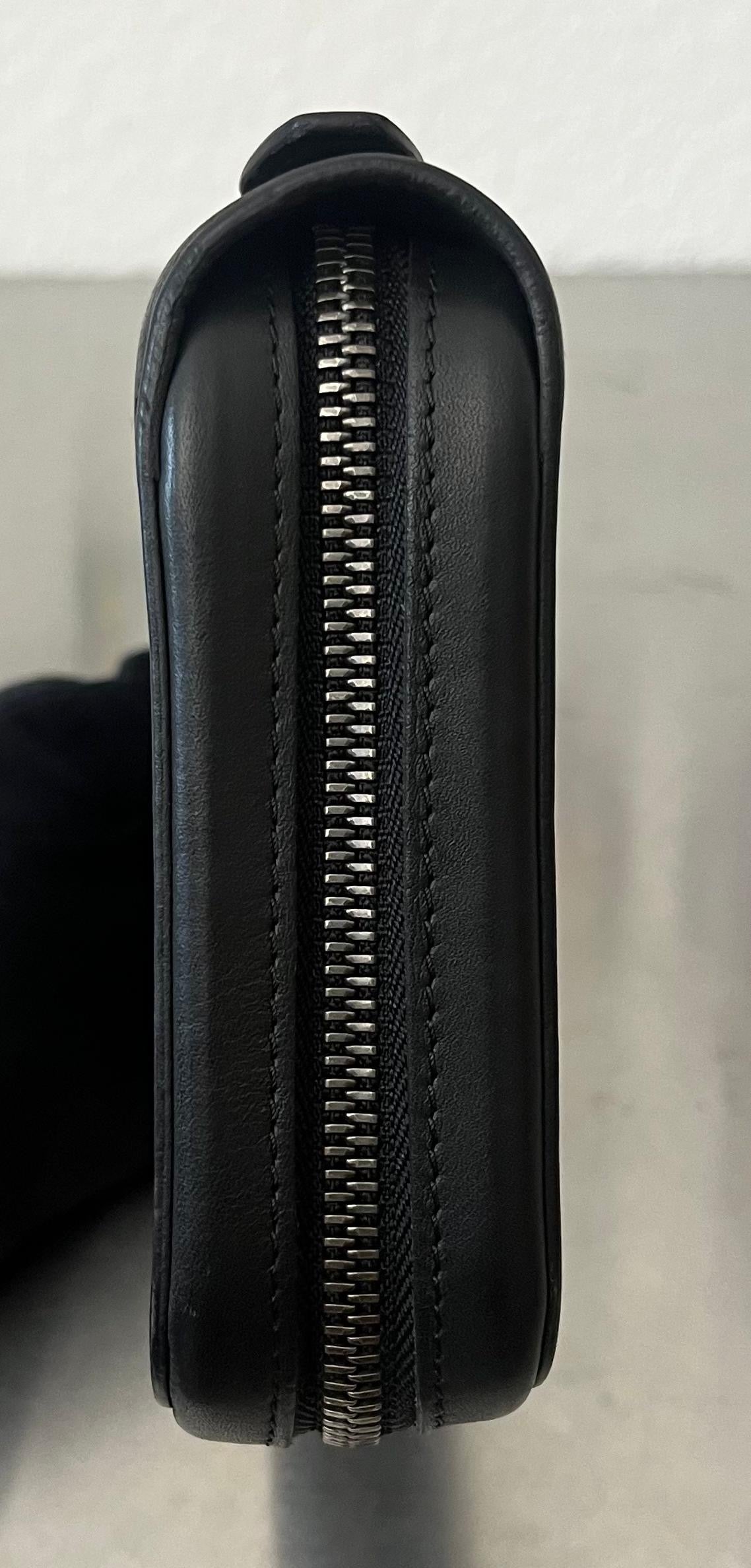 Louis Vuitton Zippy XL Infini Leder