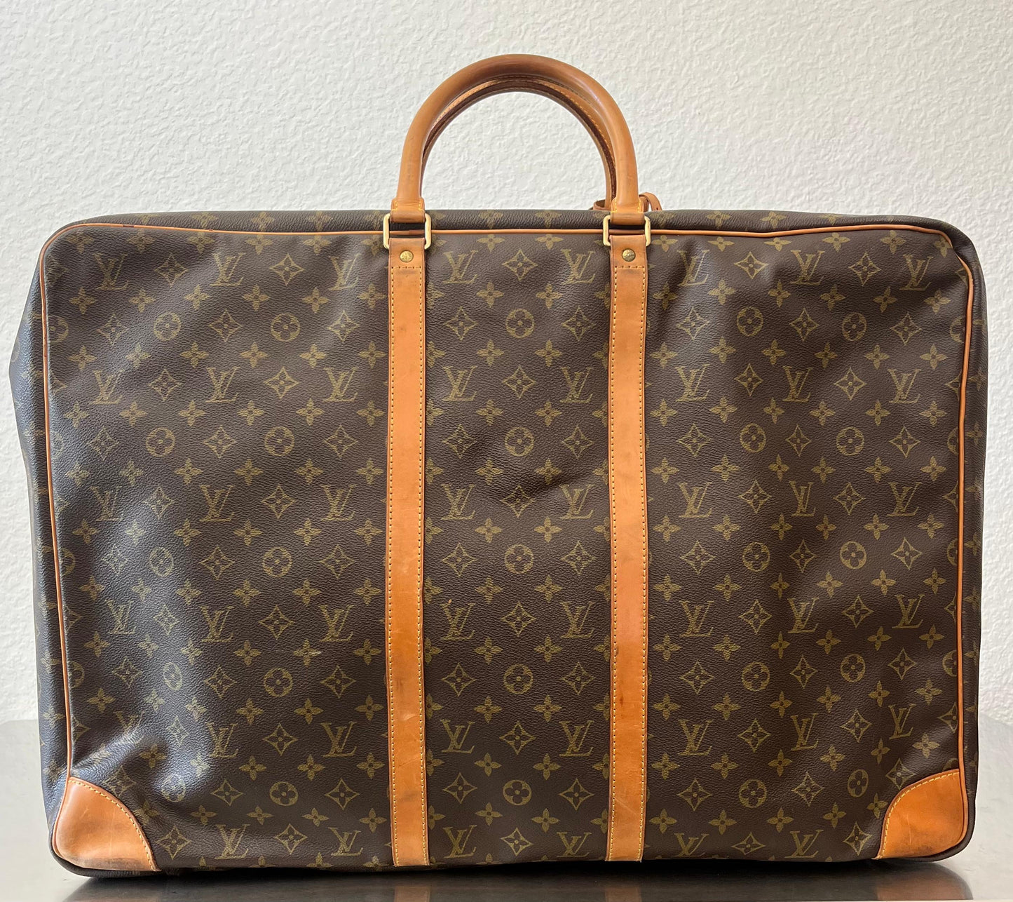 Louis Vuitton Sirius 65