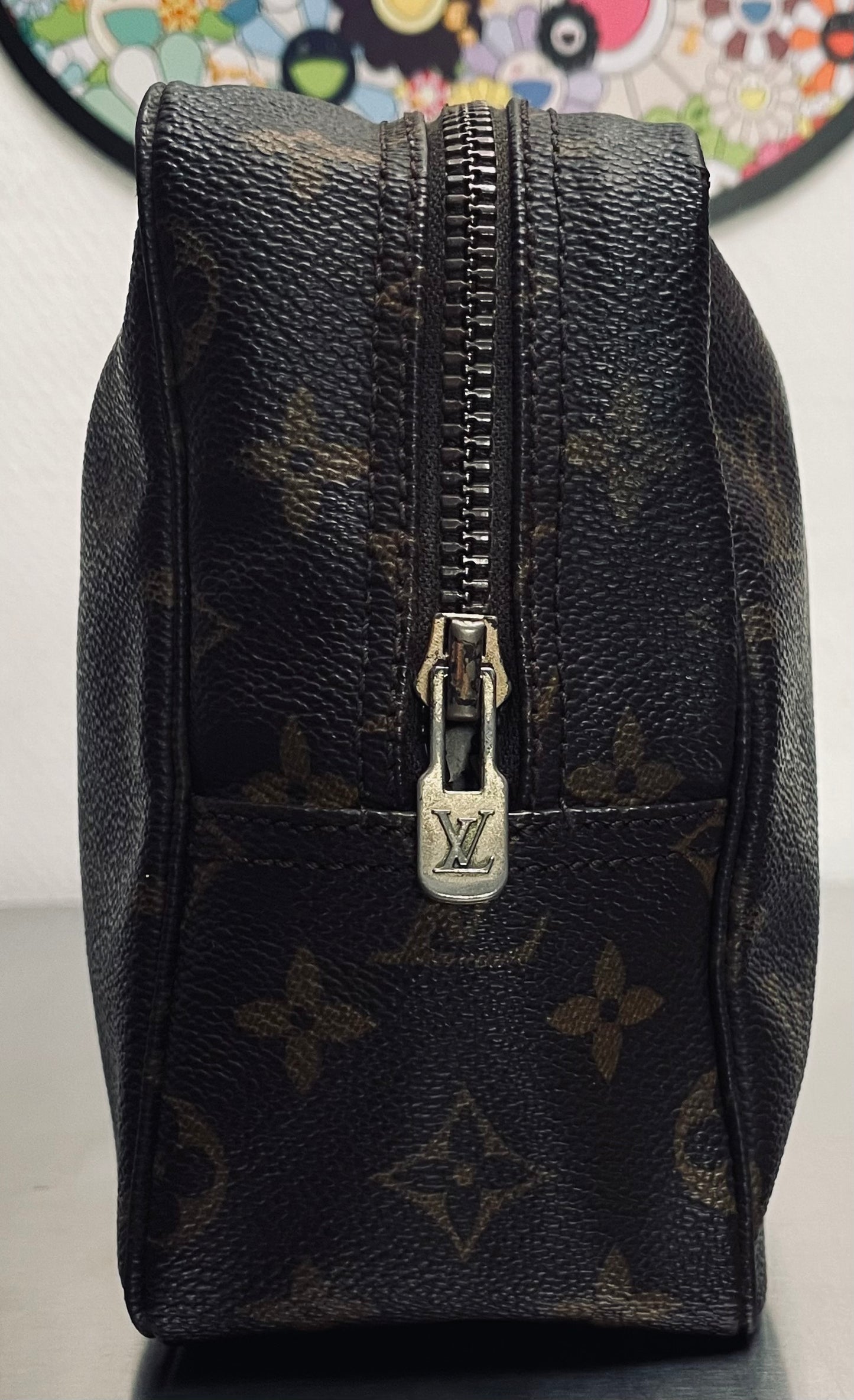 Louis Vuitton Trousse Toilette 28