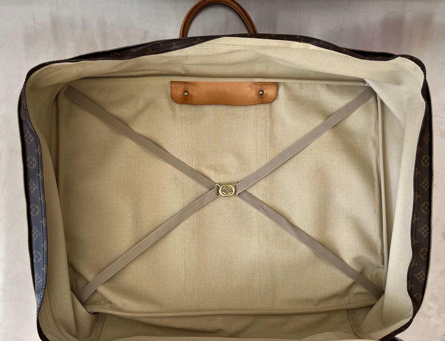 Louis Vuitton Sirius 65