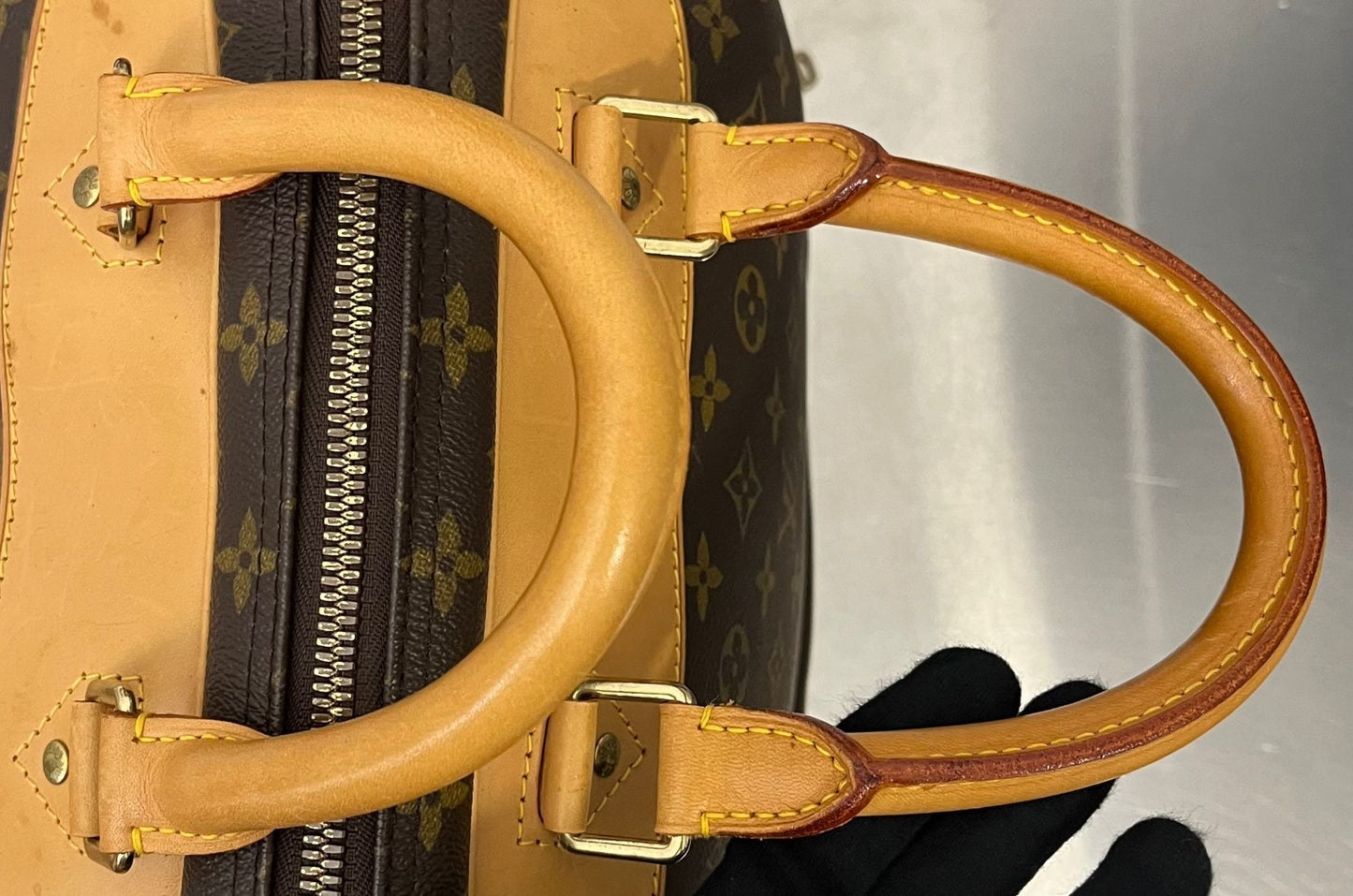 Louis Vuitton Evasion