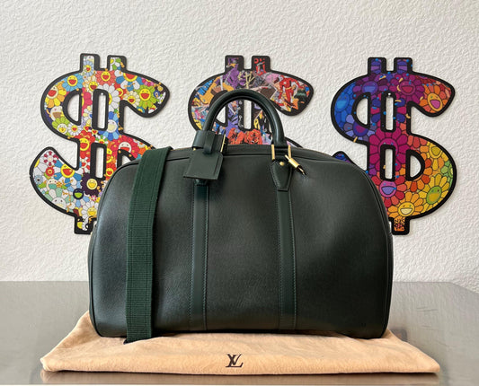 Louis Vuitton Kendall PM Taiga Leder