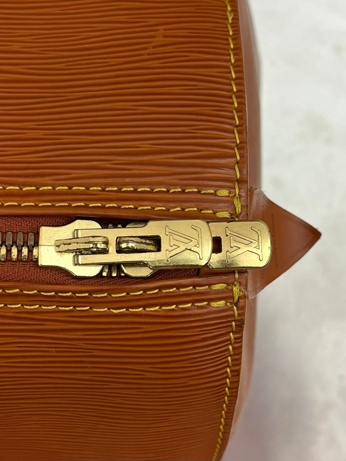 Louis Vuitton Keepall 55 Epi Leder