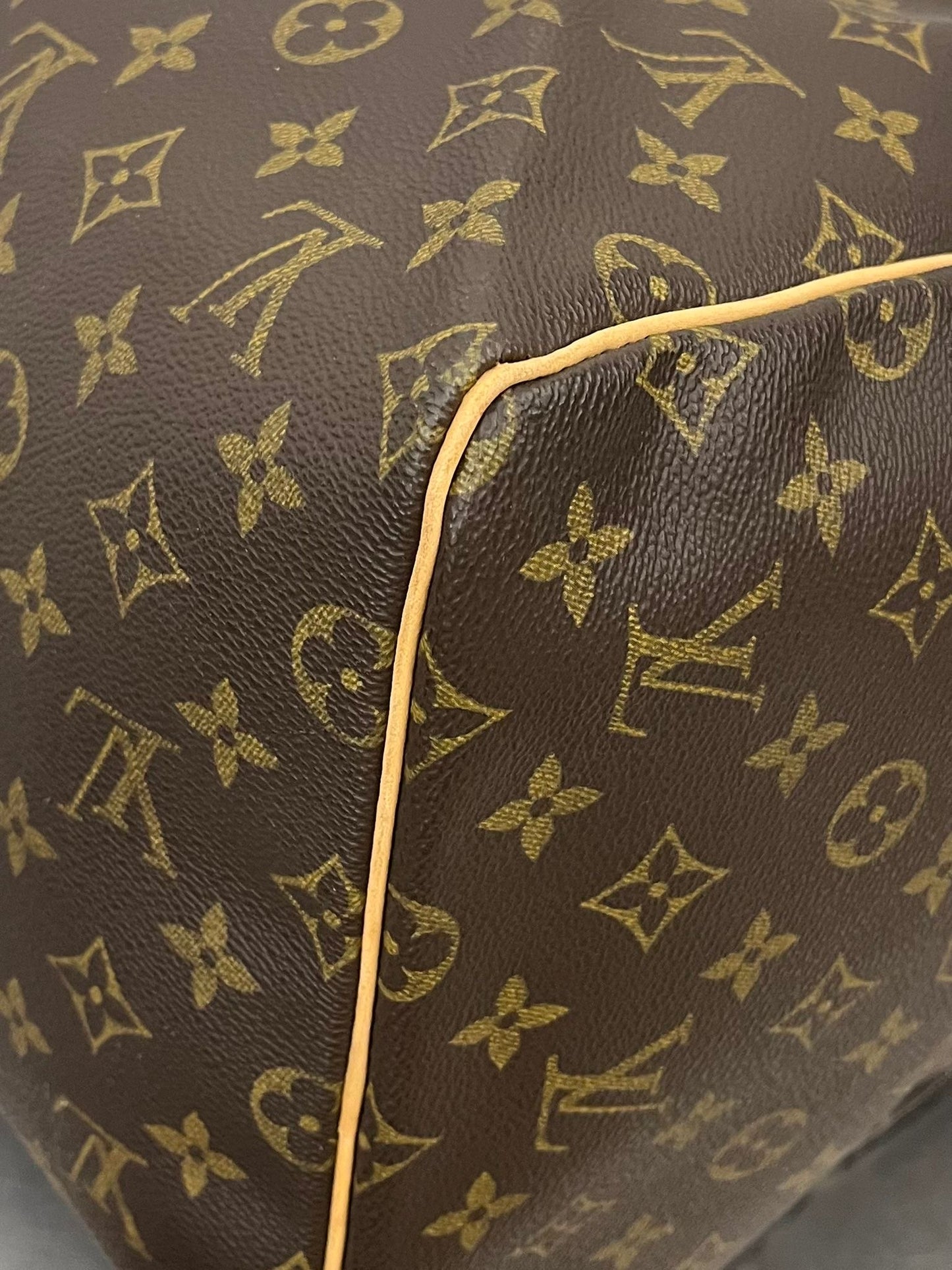 Louis Vuitton Keepall 55