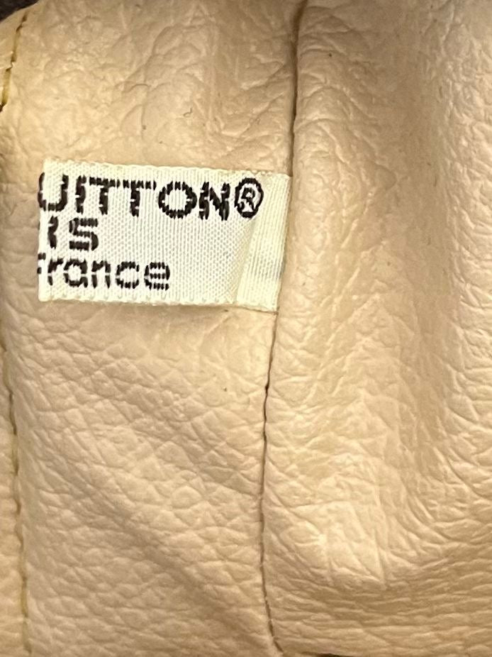 Louis Vuitton Trousse Toilette 28