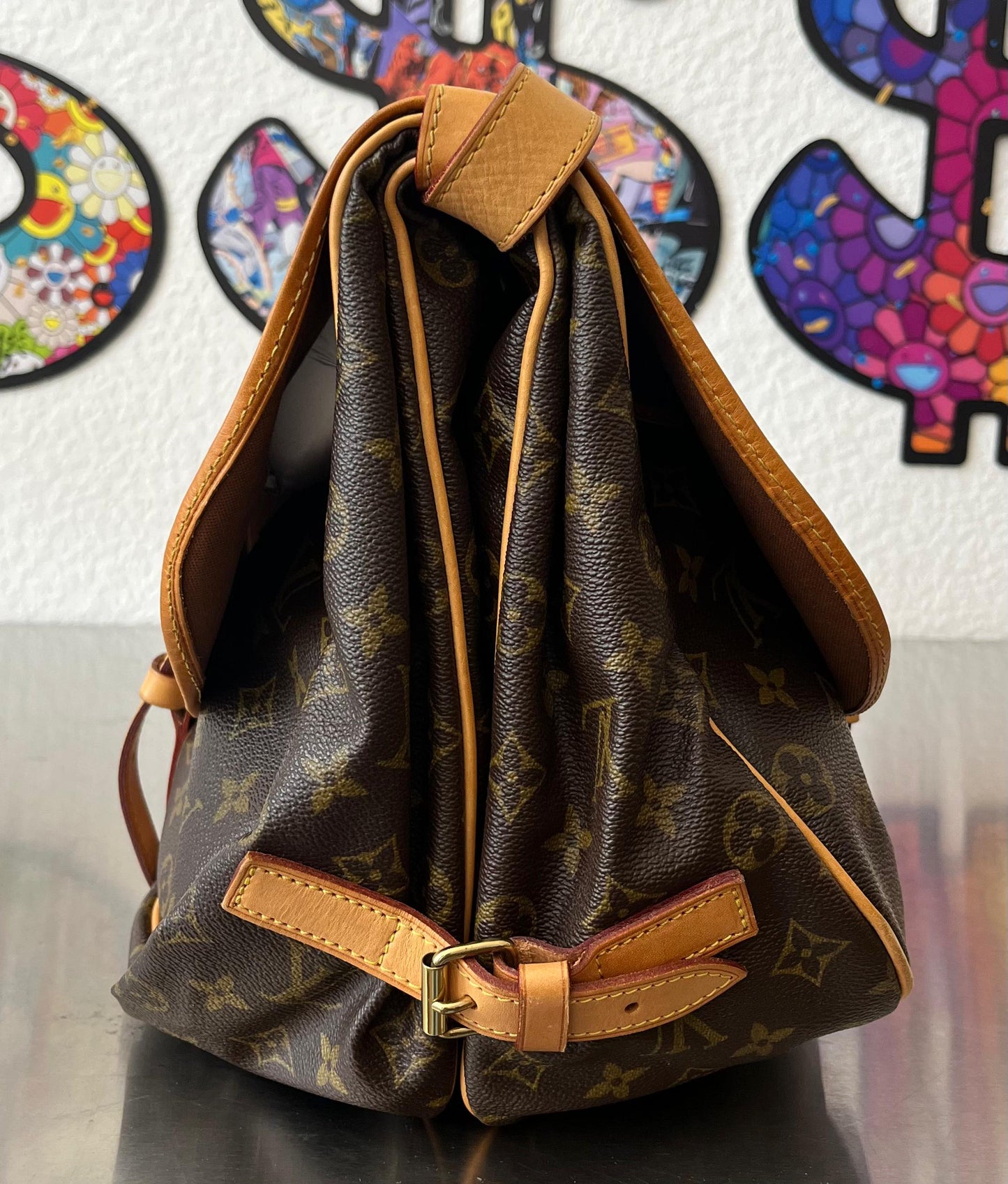Louis Vuitton Saumur 35