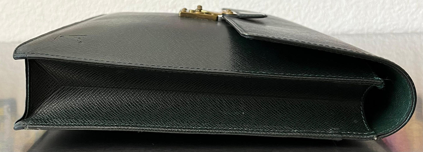Louis Vuitton Serviette Kourad