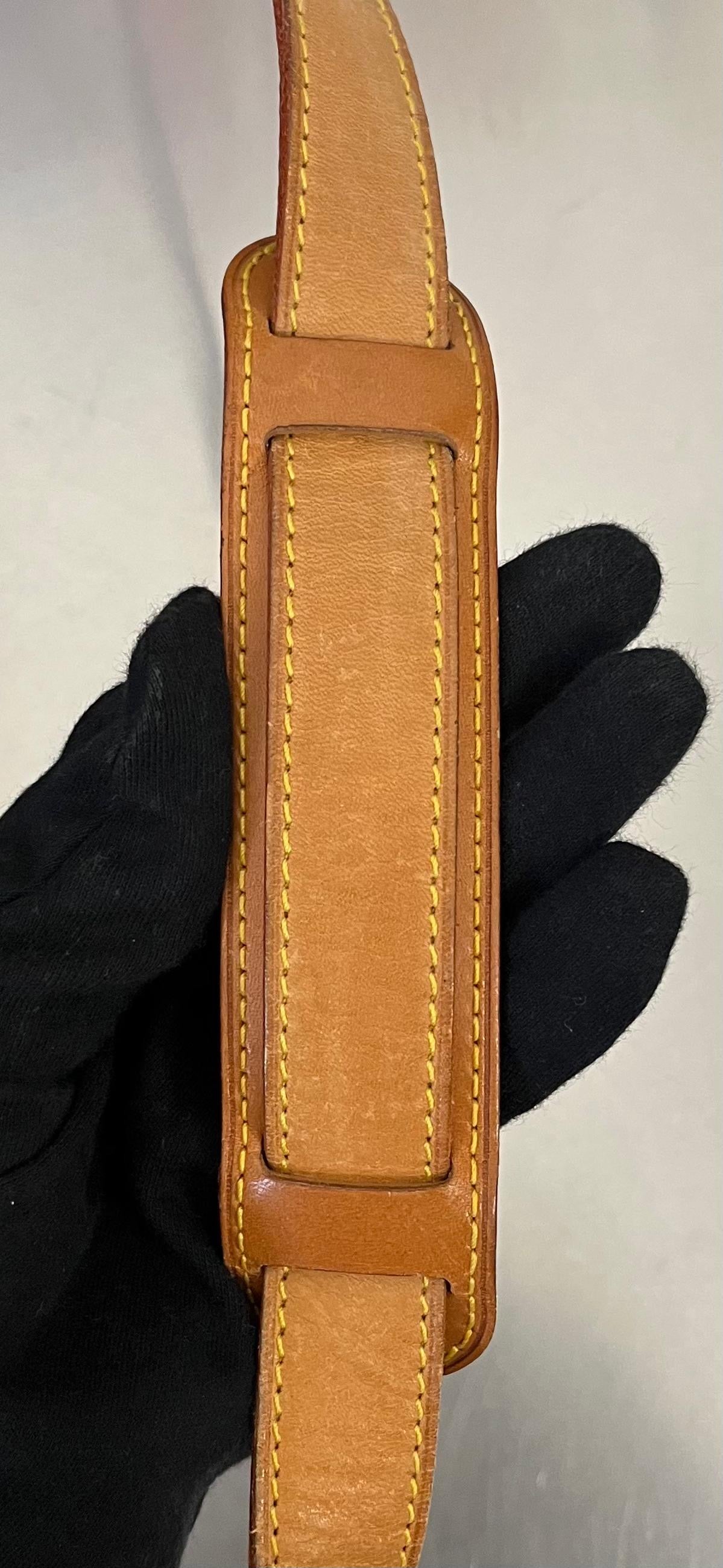 Louis Vuitton Saumur 43