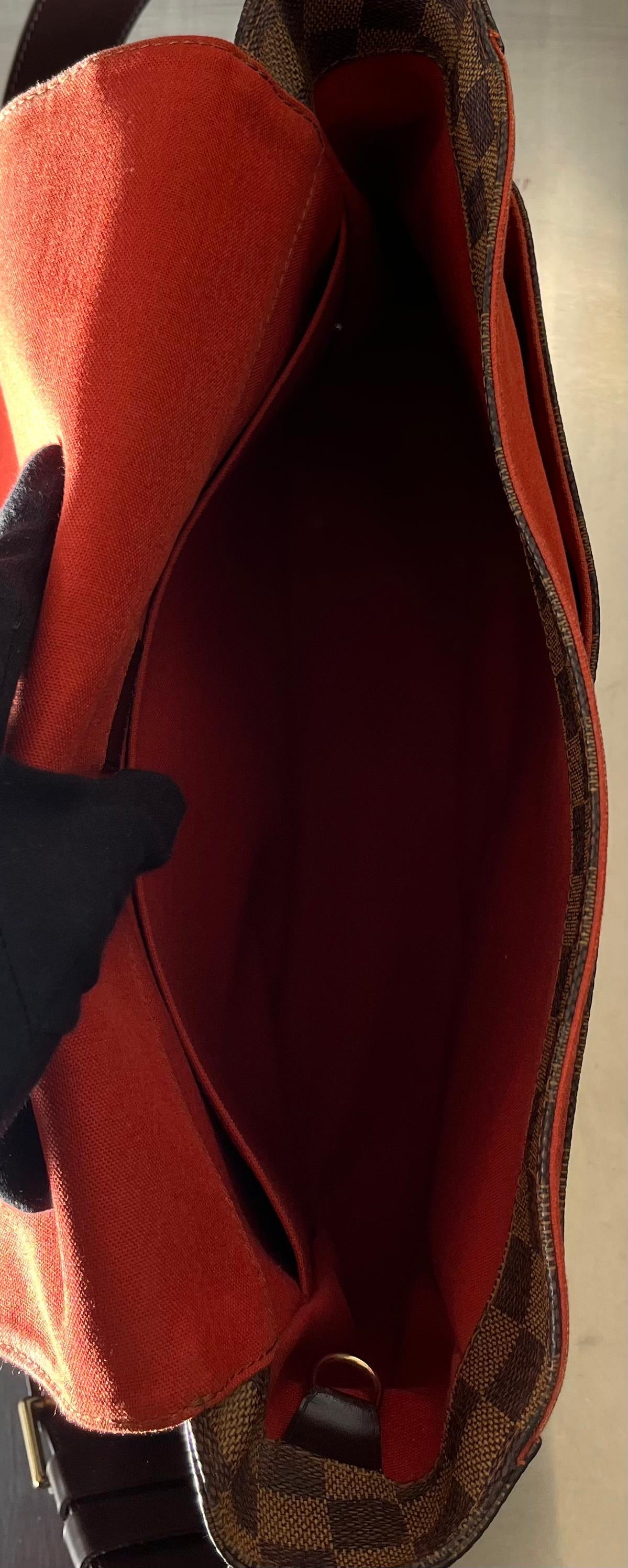Louis Vuitton Bastille Messenger
