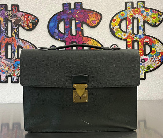 Louis Vuitton Serviette Kourad (Dunkelgrün)
