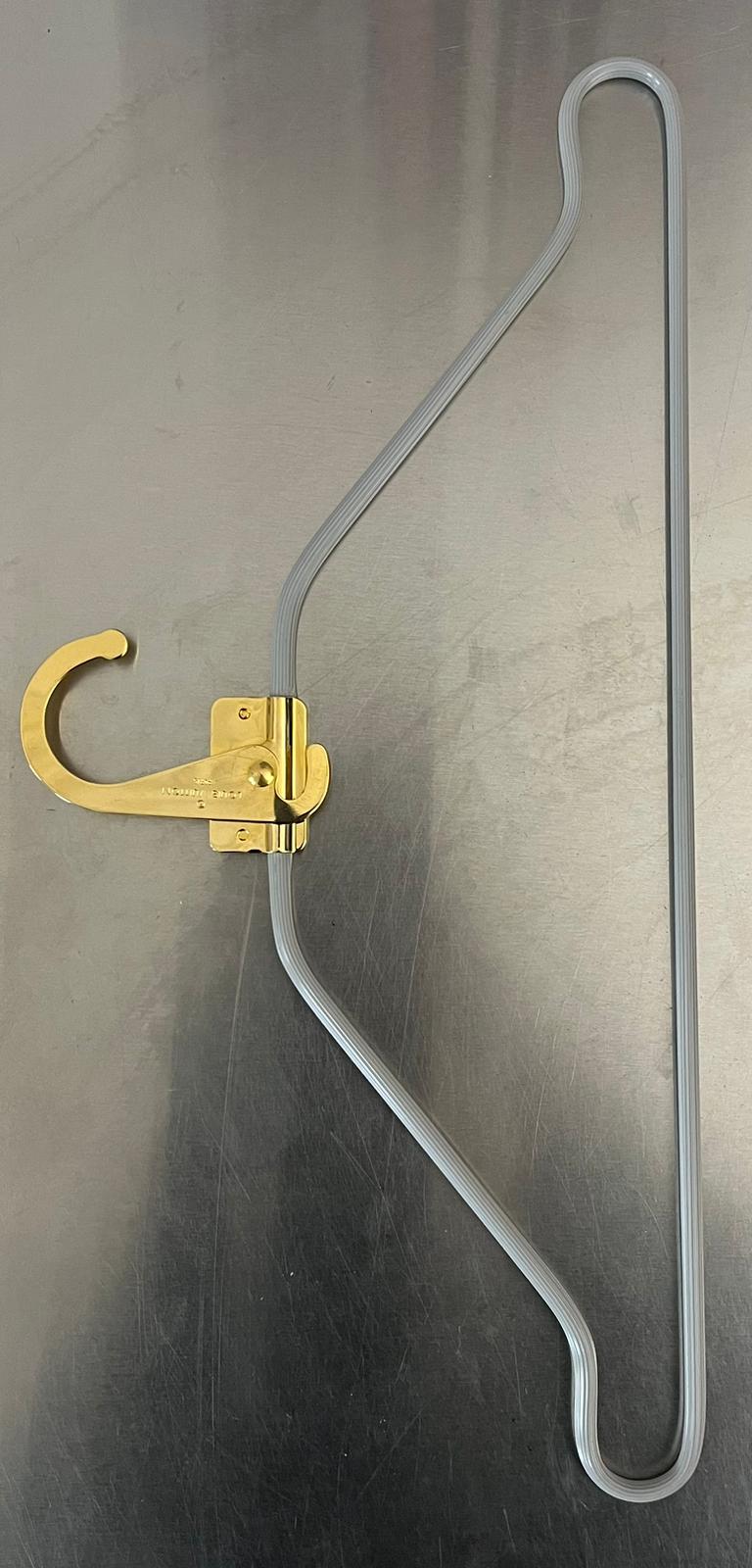 Louis Vuitton Helanga Taiga