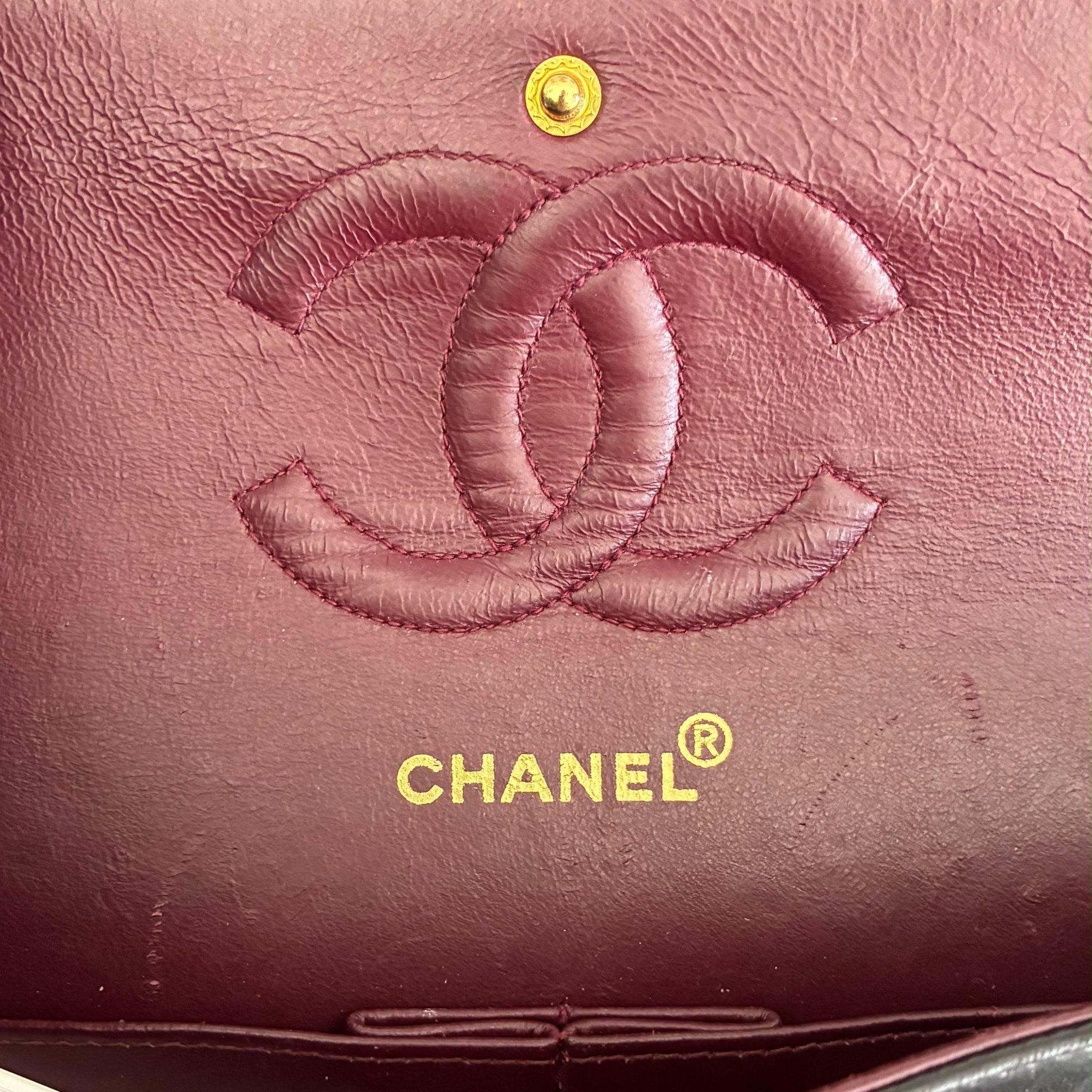 Chanel Timeless mittelgroße Tasche Lammleder