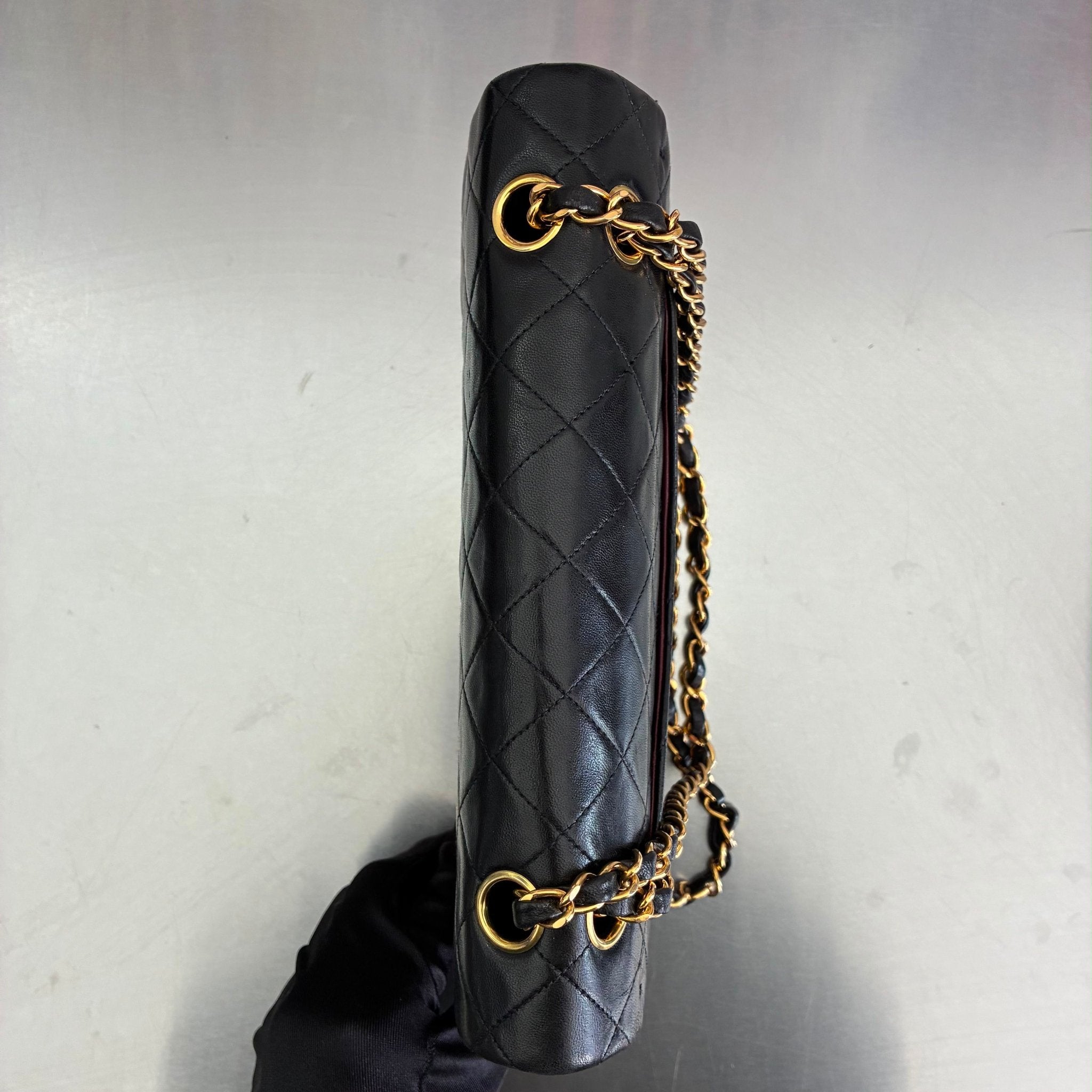 Chanel Timeless mittelgroße Tasche Lammleder