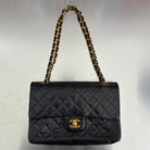 Chanel Timeless mittelgroße Tasche Lammleder