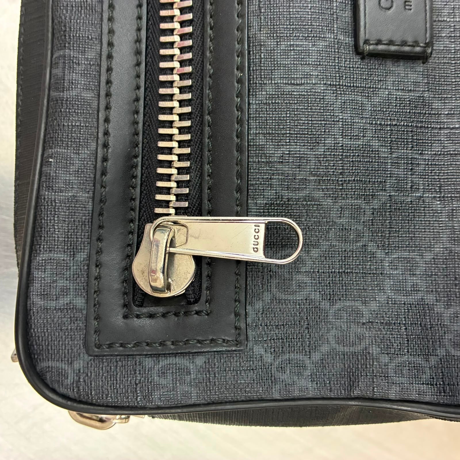 Gucci Gürteltasche GG Supreme