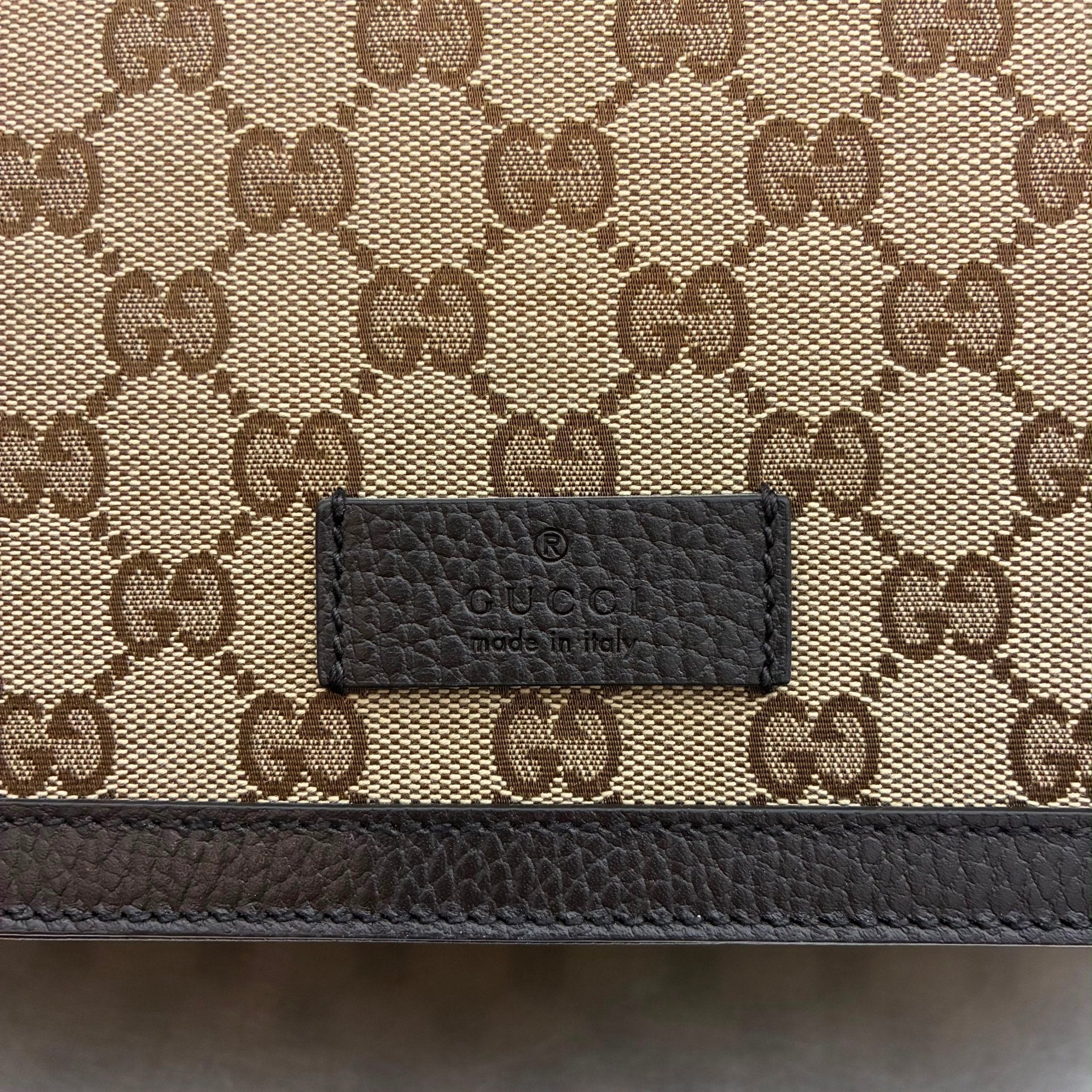 Gucci Messenger