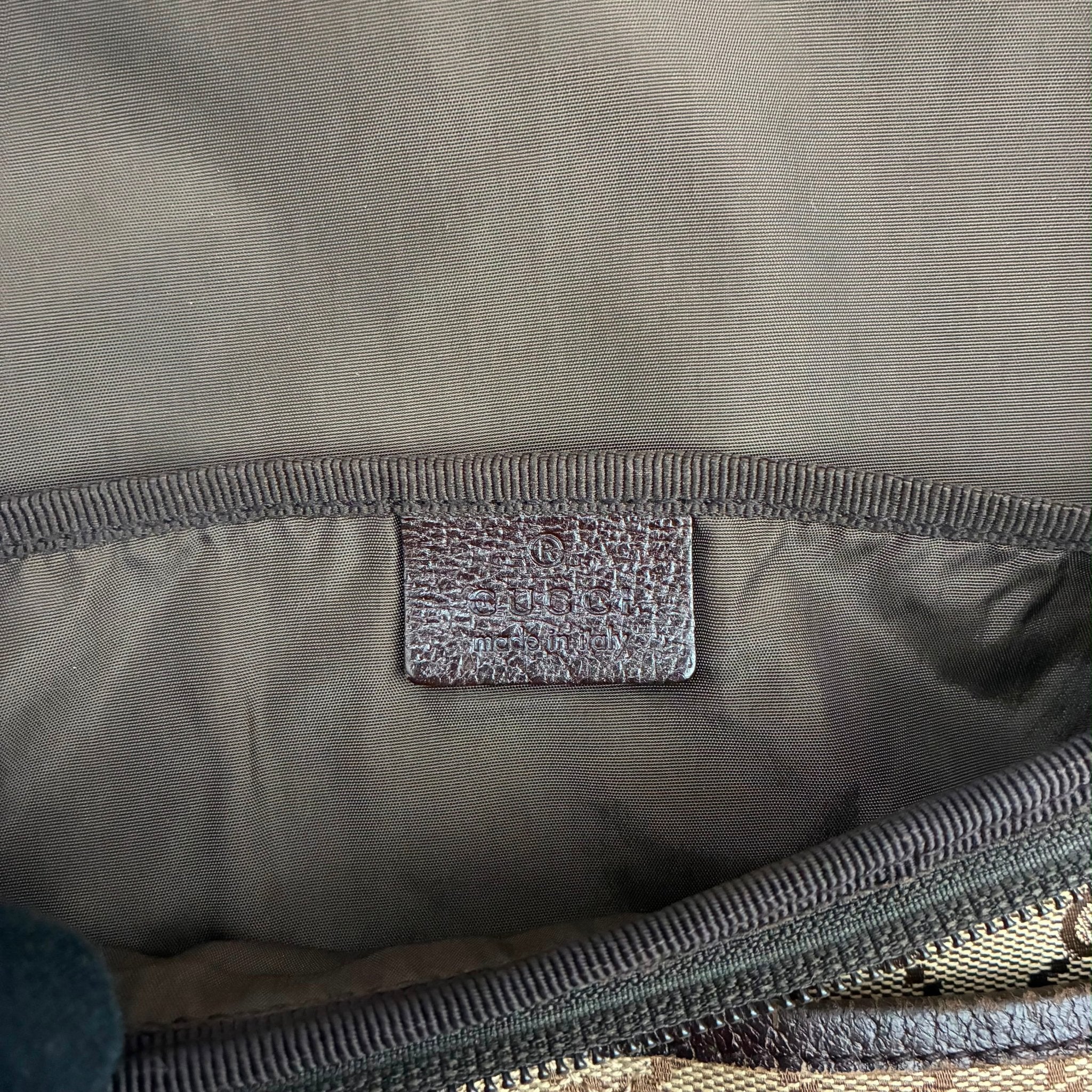Gucci Umhängetasche / Wickeltasche