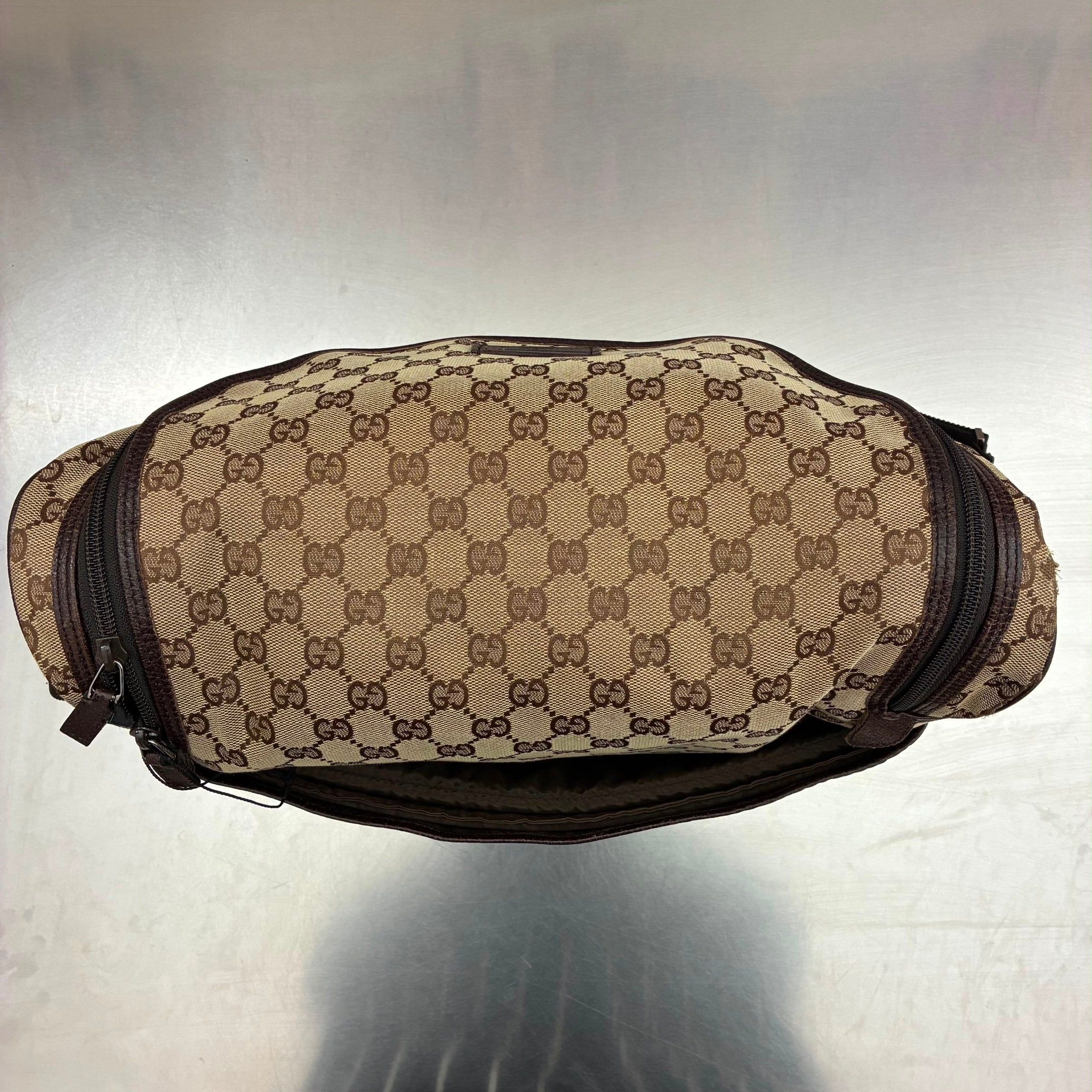Gucci Umhängetasche / Wickeltasche