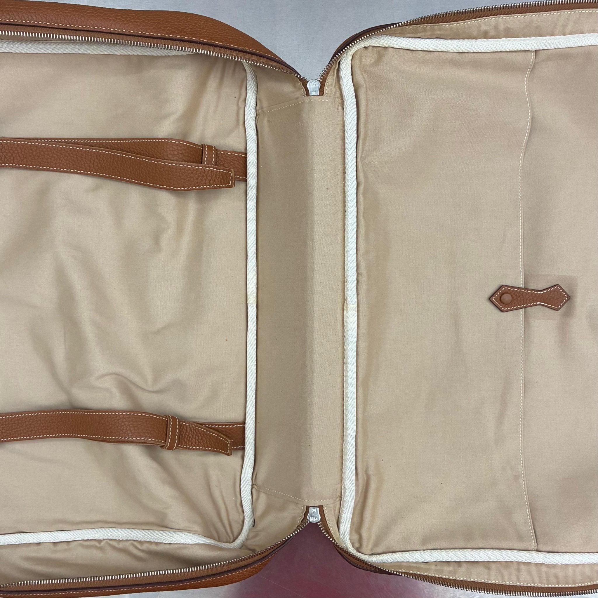 Hermès Victoria 45 Clémence Gold