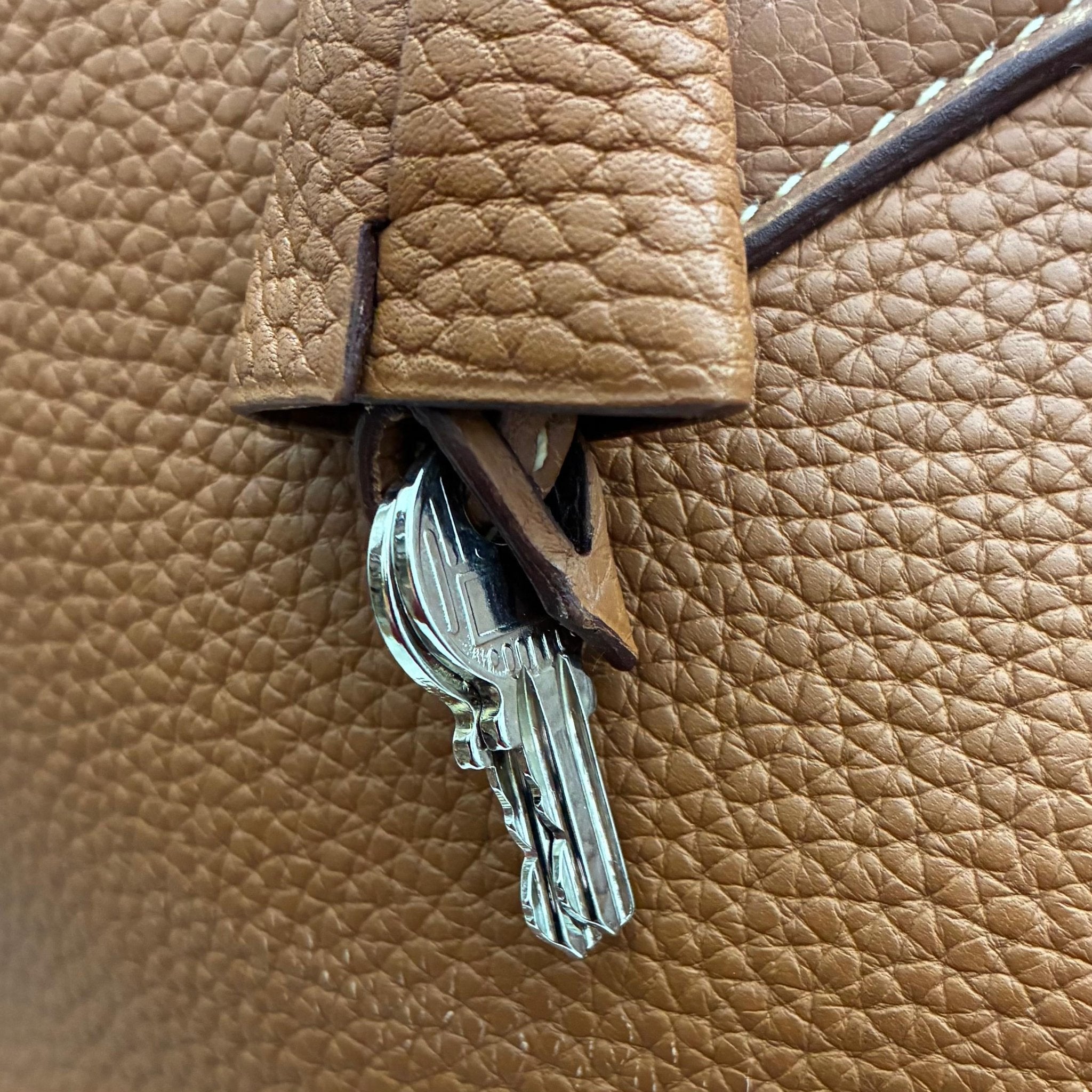 Hermès Victoria 45 Clémence Gold