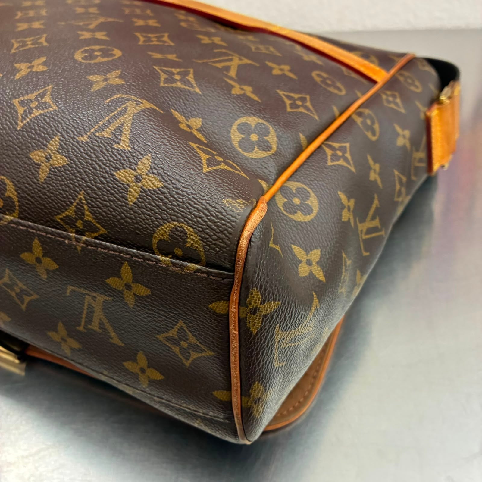 Louis Vuitton Abbesses Monogram M45257