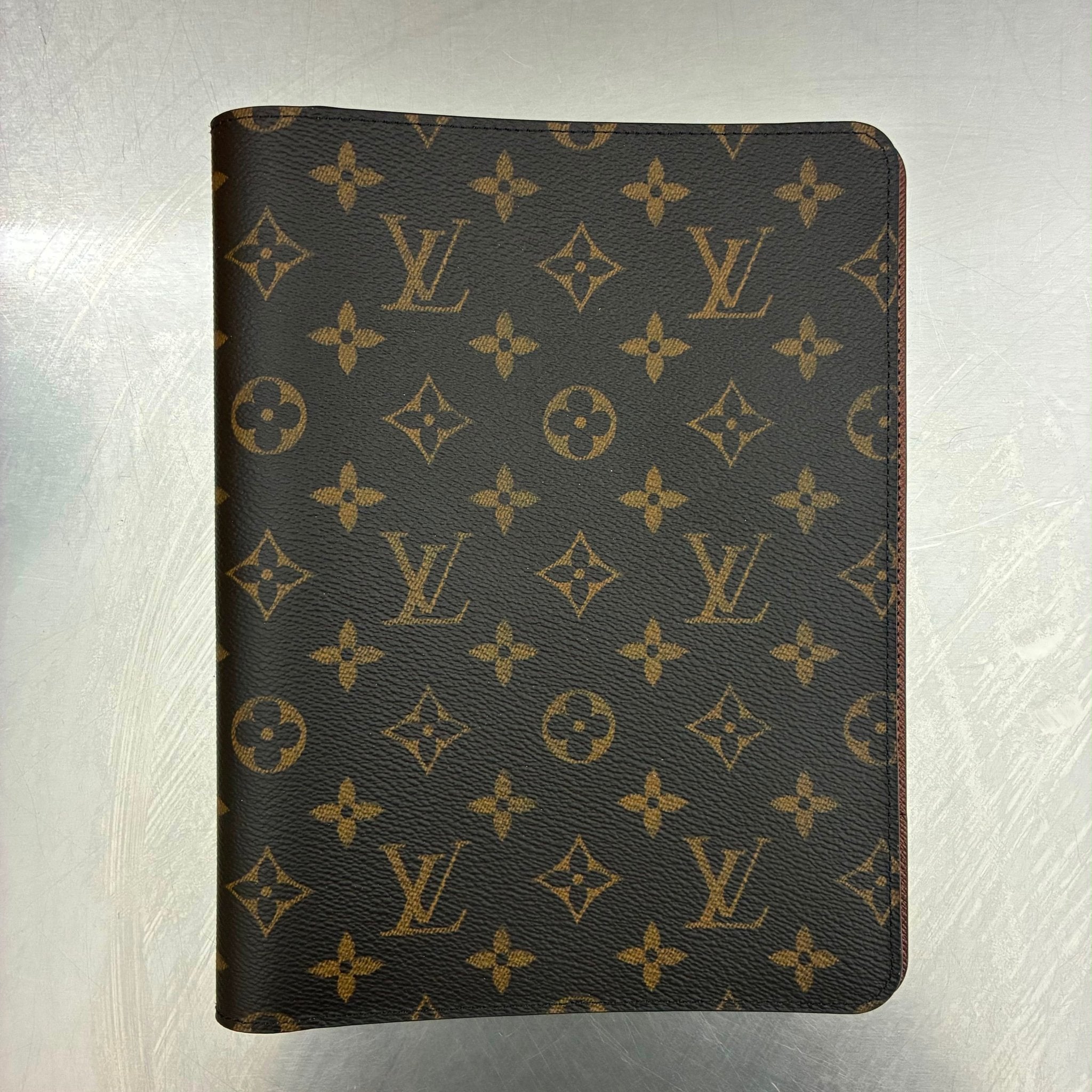 Louis Vuitton Agenda de bureau Monogram