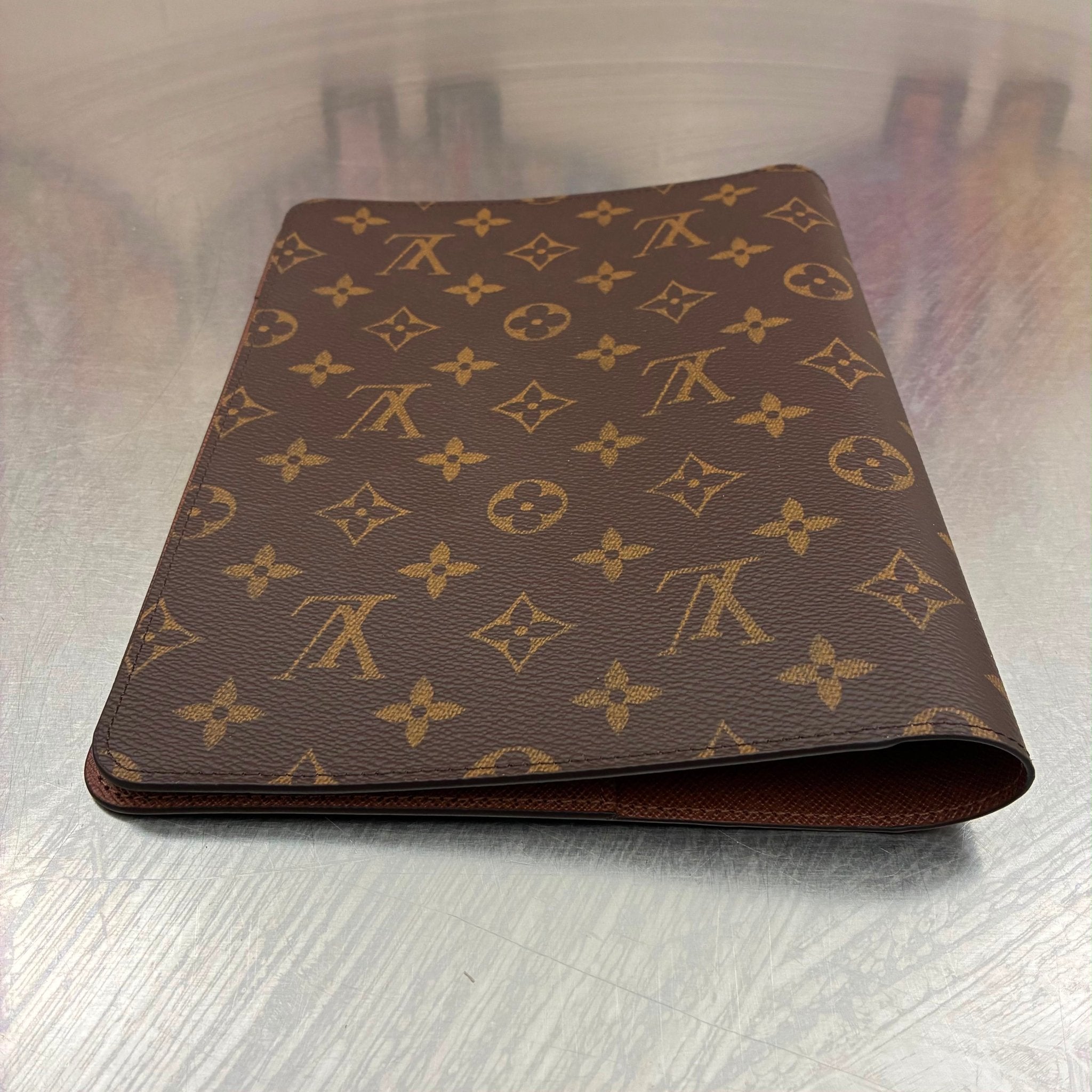 Louis Vuitton Agenda de bureau Monogram