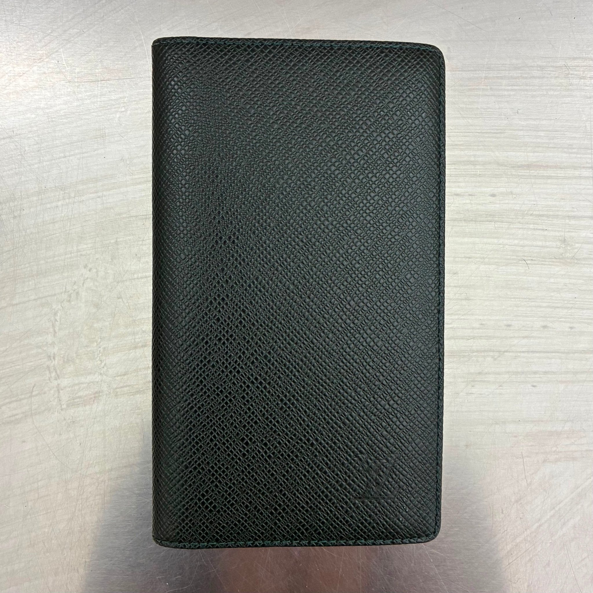 Louis Vuitton Agenda mit Adressbuch Taiga