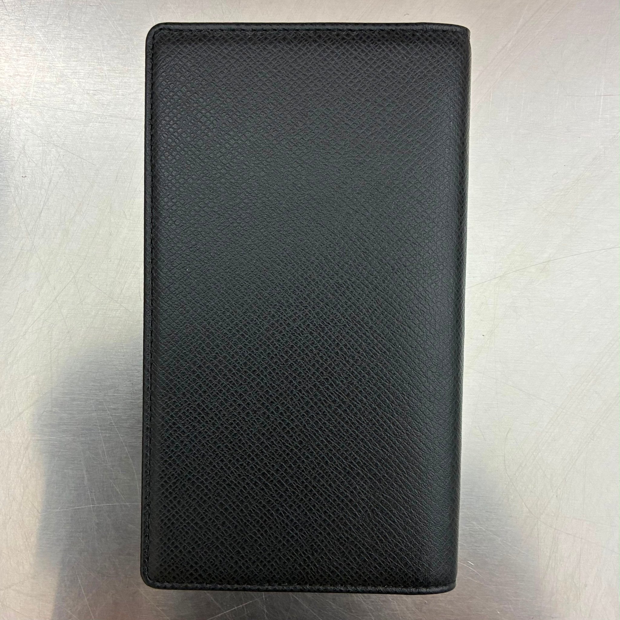 Louis Vuitton Agenda/Geldbörse Taiga