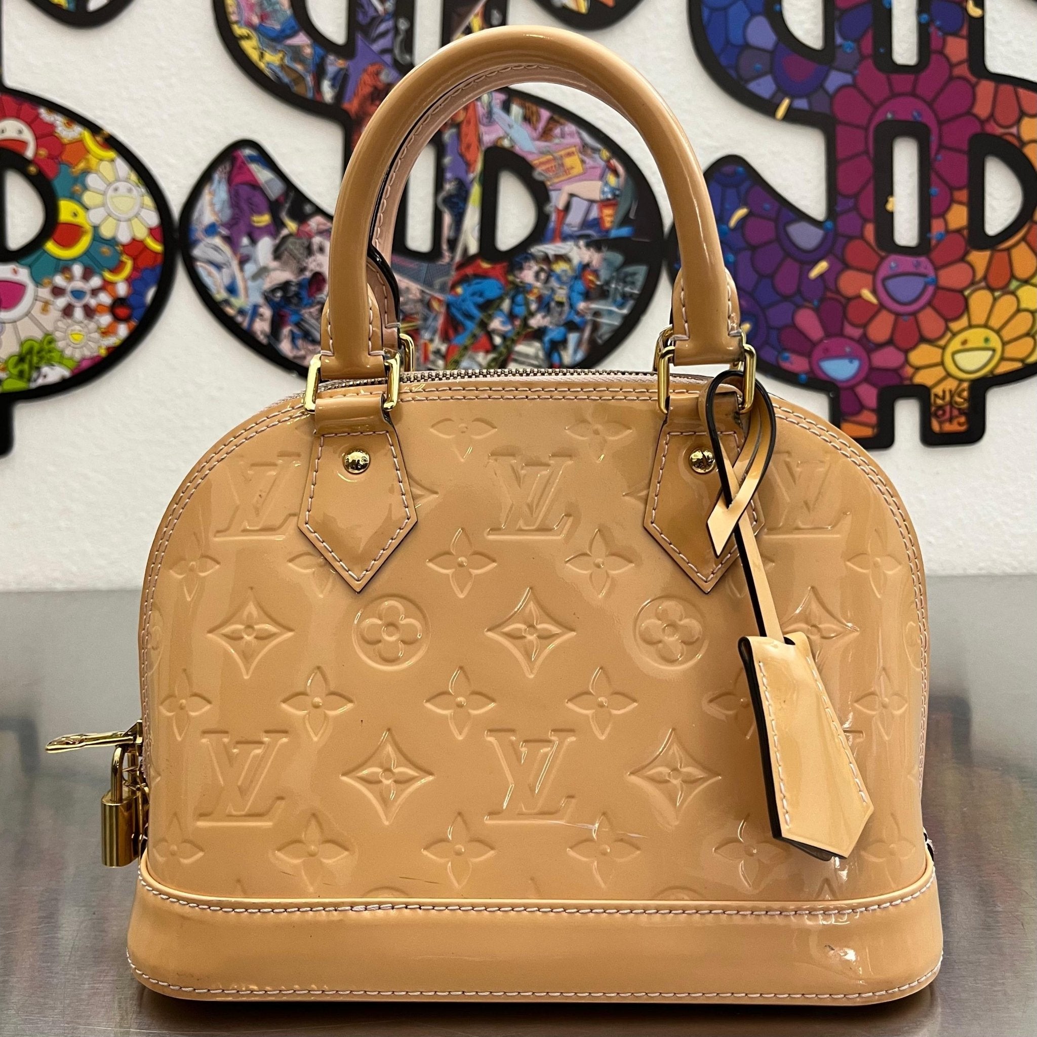 Louis Vuitton Alma BB Vernis
