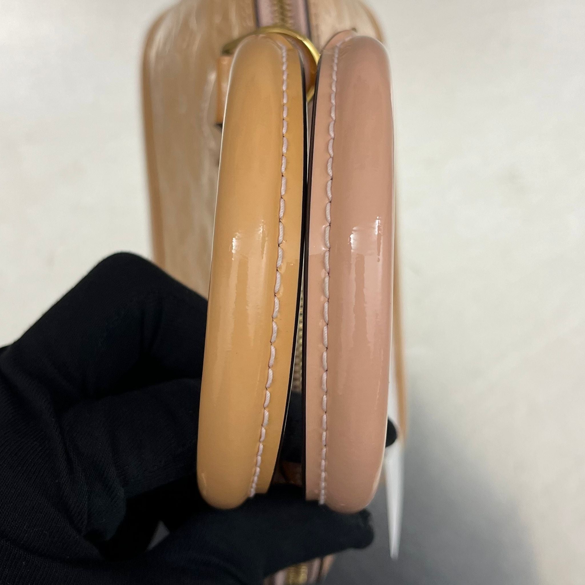 Louis Vuitton Alma BB Vernis