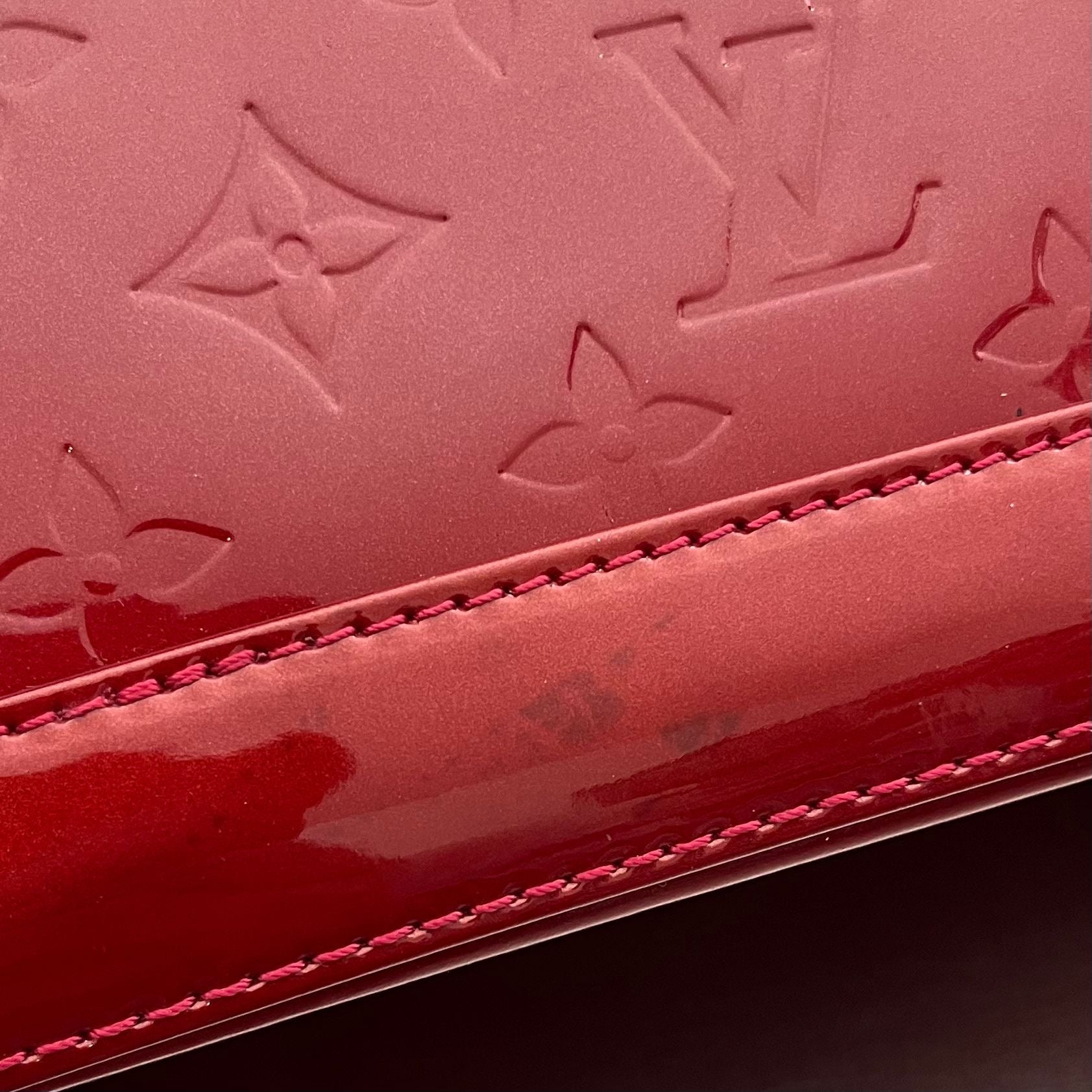 Louis Vuitton Alma BB Vernis