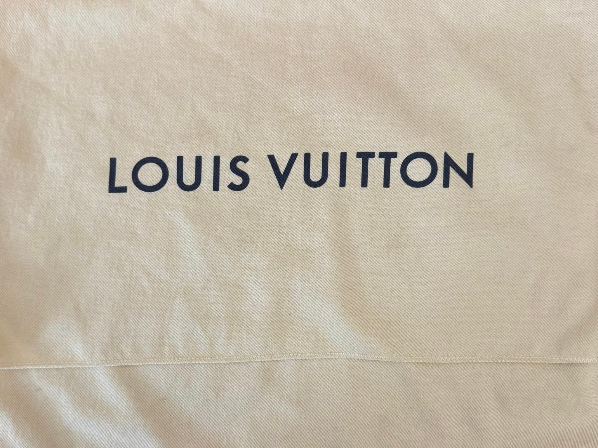 Louis Vuitton Alma BB Vernis Miroir