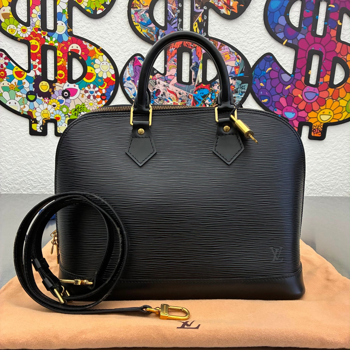 Louis Vuitton Alma GM Epi