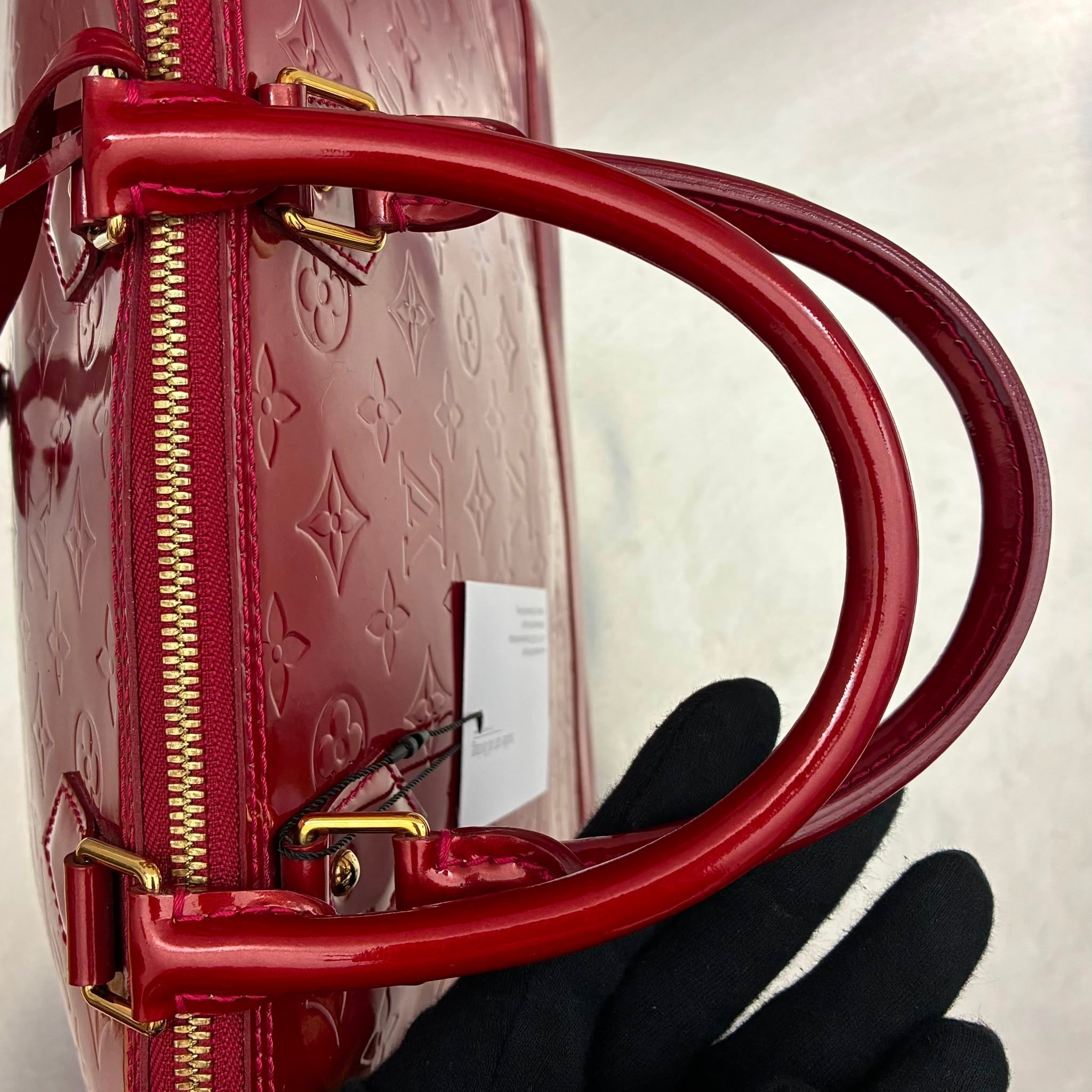Louis Vuitton Alma GM Vernis