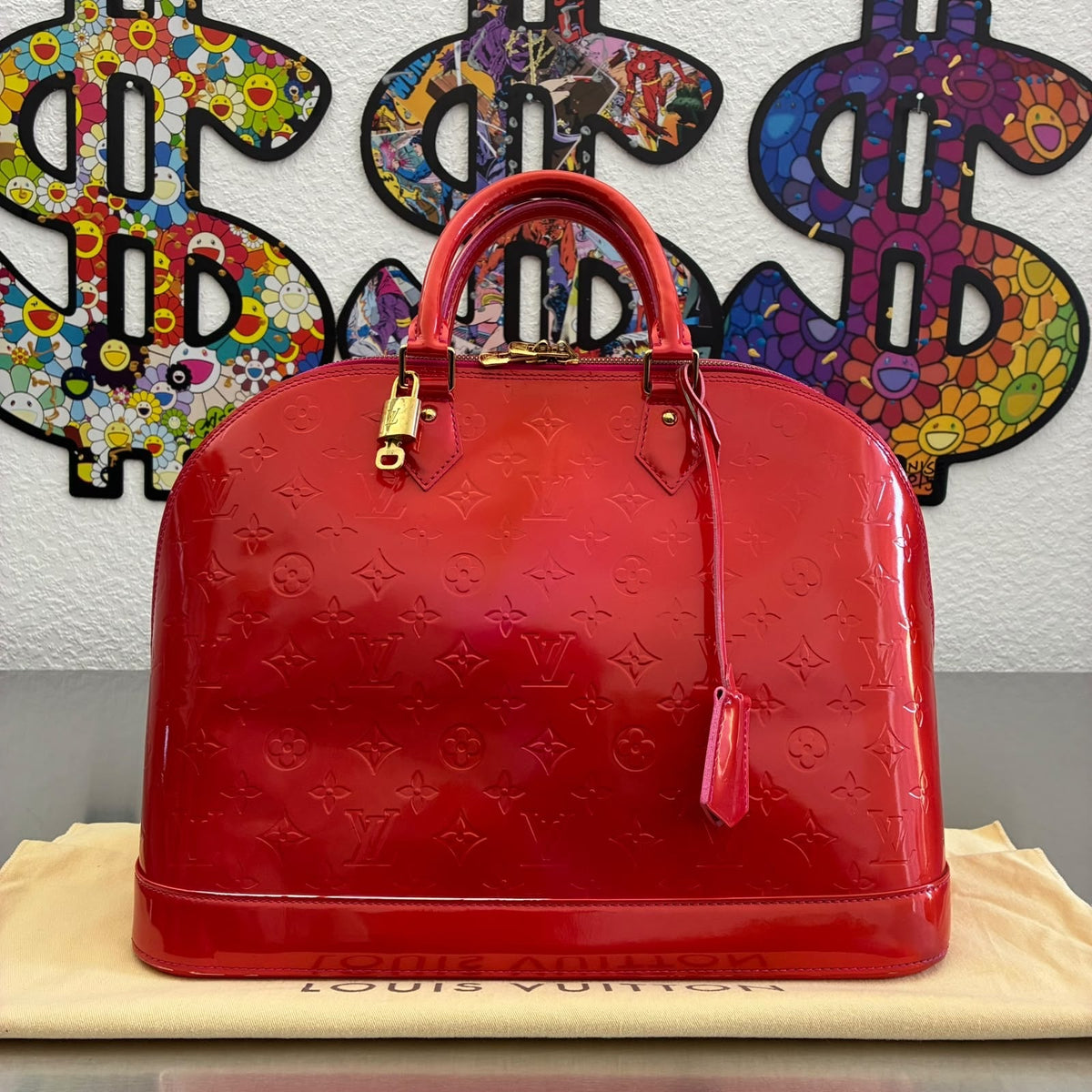 Louis Vuitton Alma GM Vernis